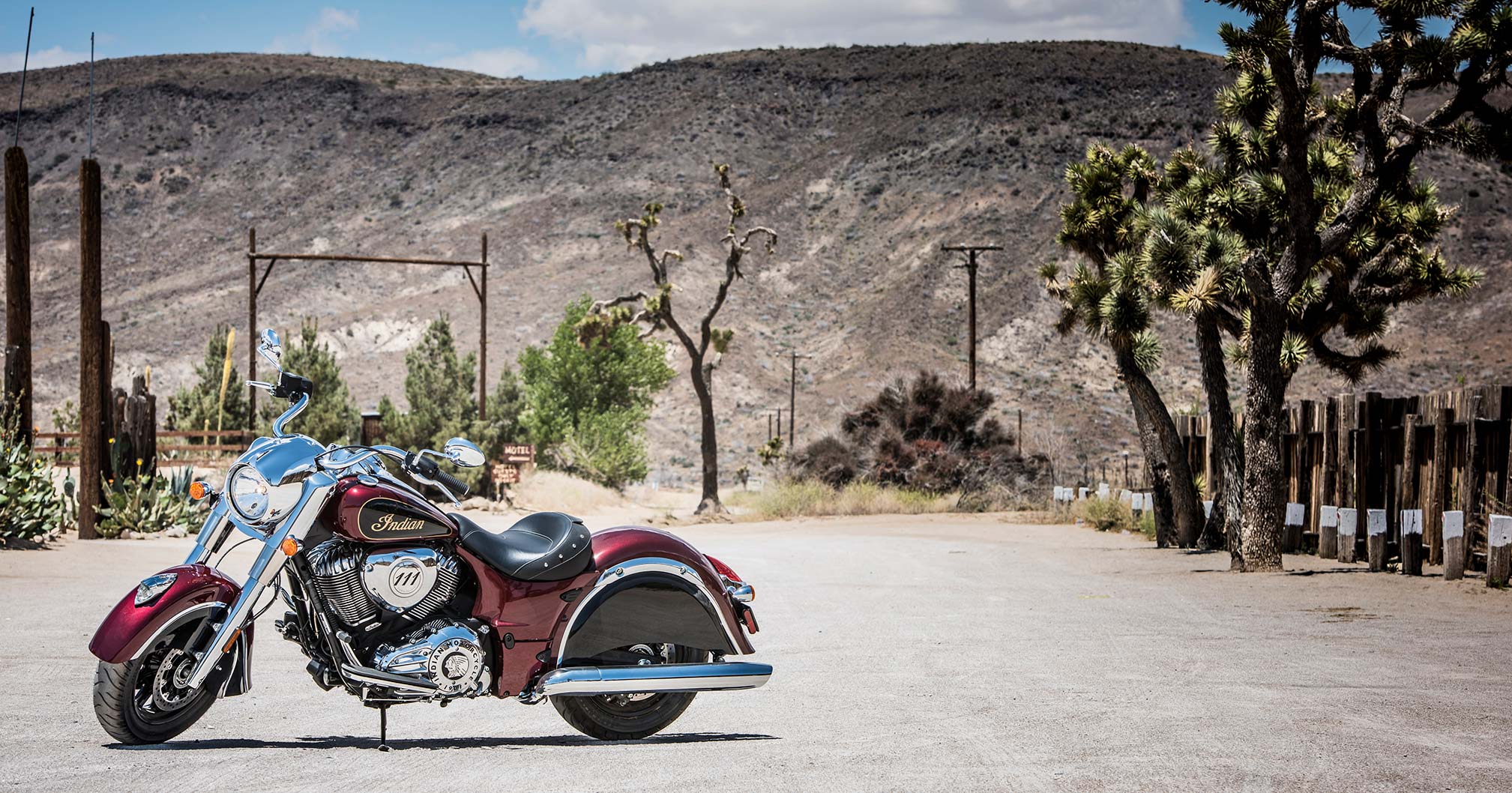 2017x1058 Indian Chief Classic Wallpaper:2017x1058