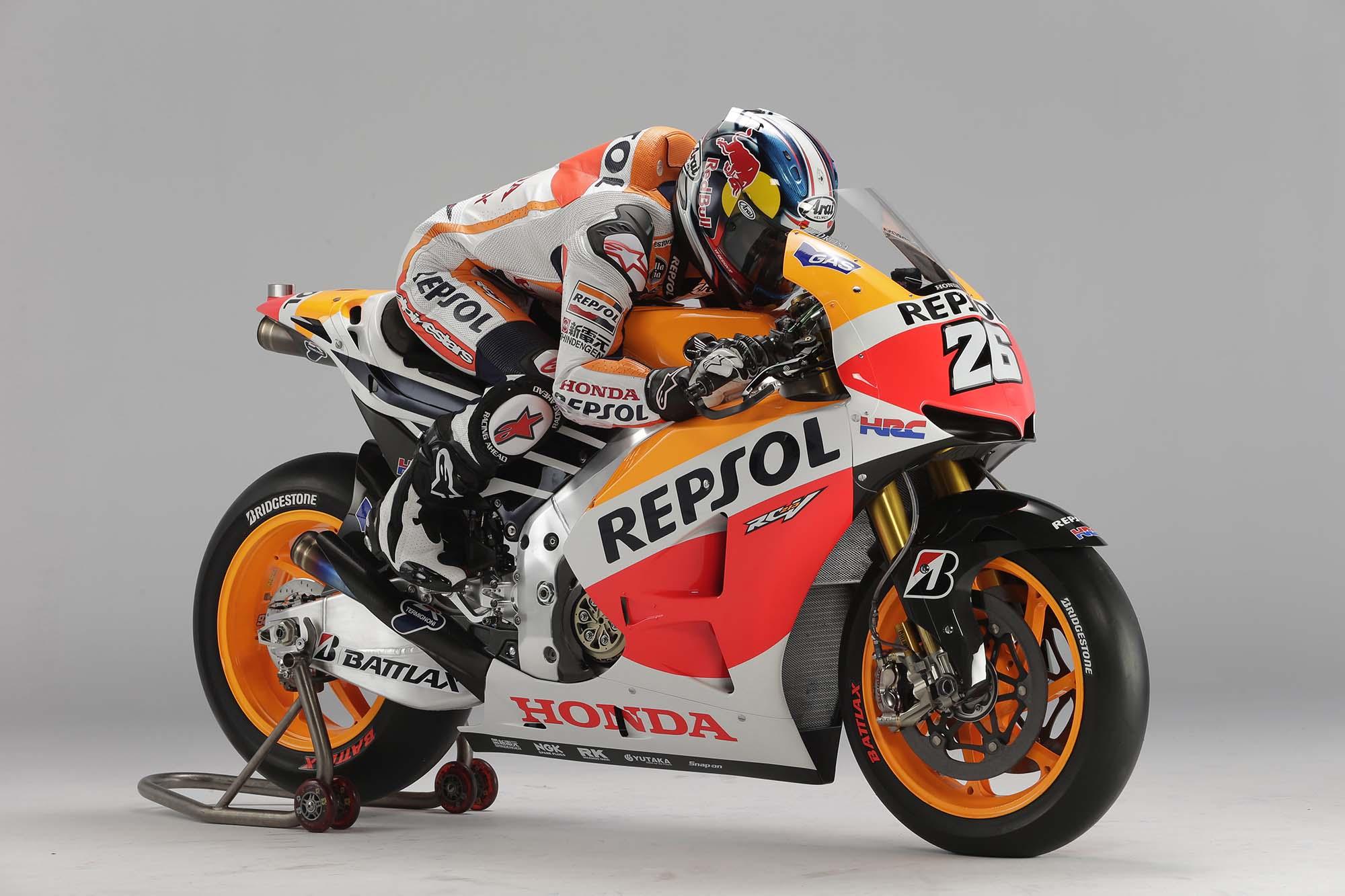 2000x1333 Photos: 2013 Honda RC213V & Rubber