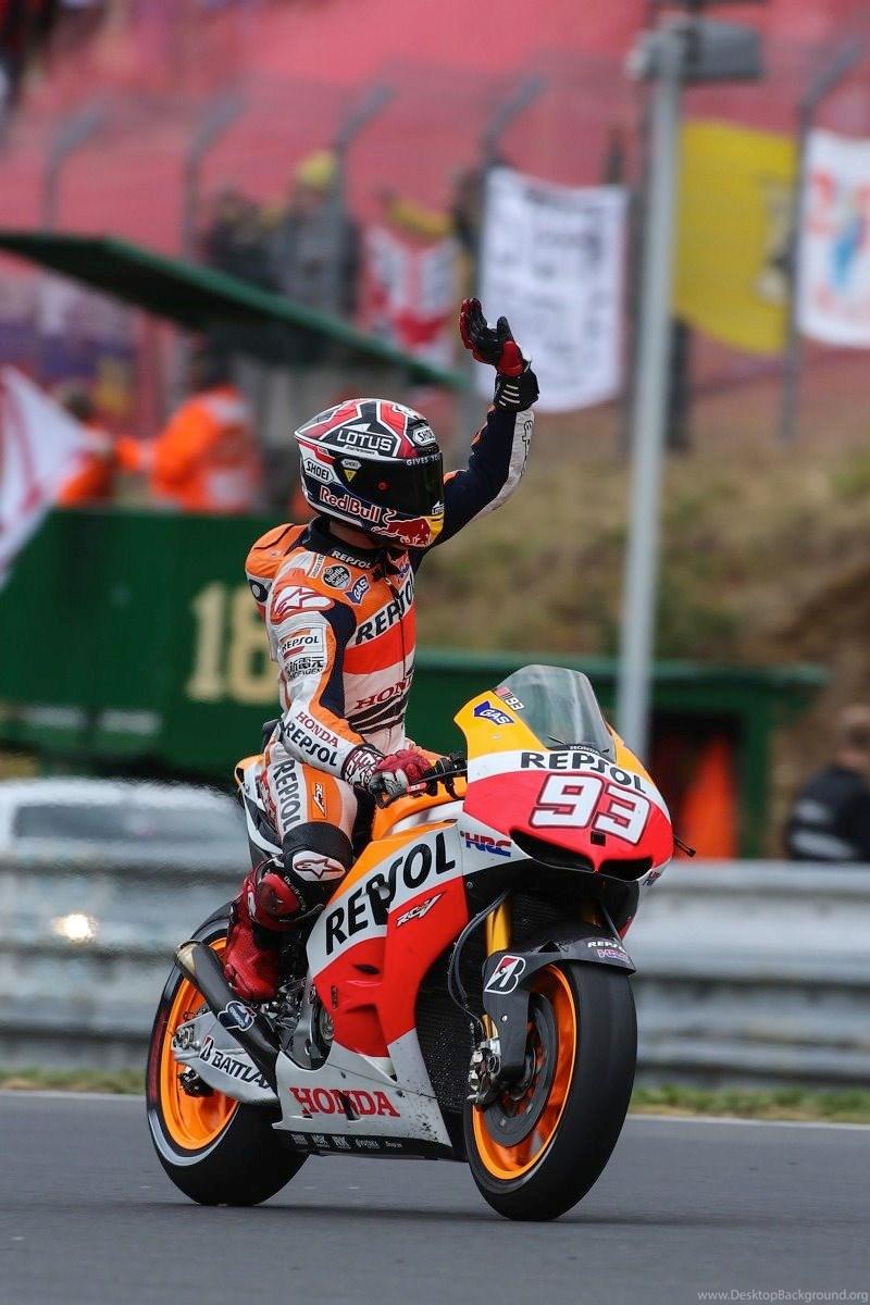 800x1200 Marc marquez dani pedrosa motogp repsol honda brno 32 VROOM MAGAZINE Desktop Background