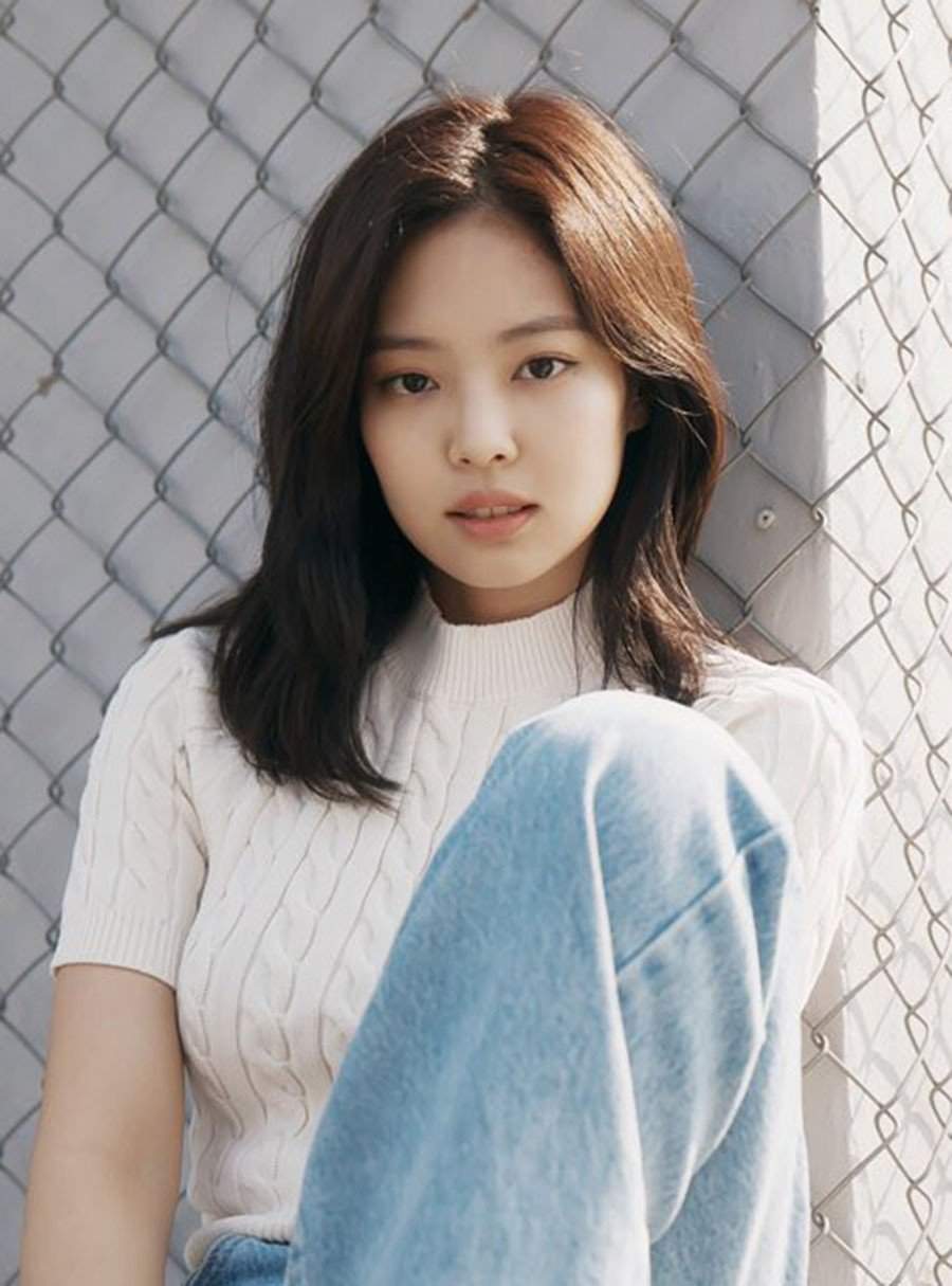 900x1215 Jennie Kim. Wiki. BLINK (블링크) Amino