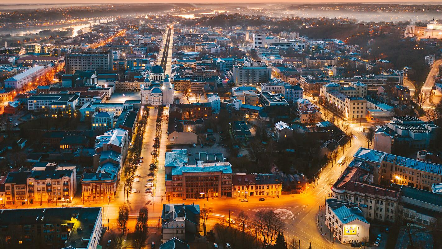 1422x800 City Of Kaunas Free Wallpaper download Free City Of Kaunas HD Wallpaper to your mobile phone or tablet