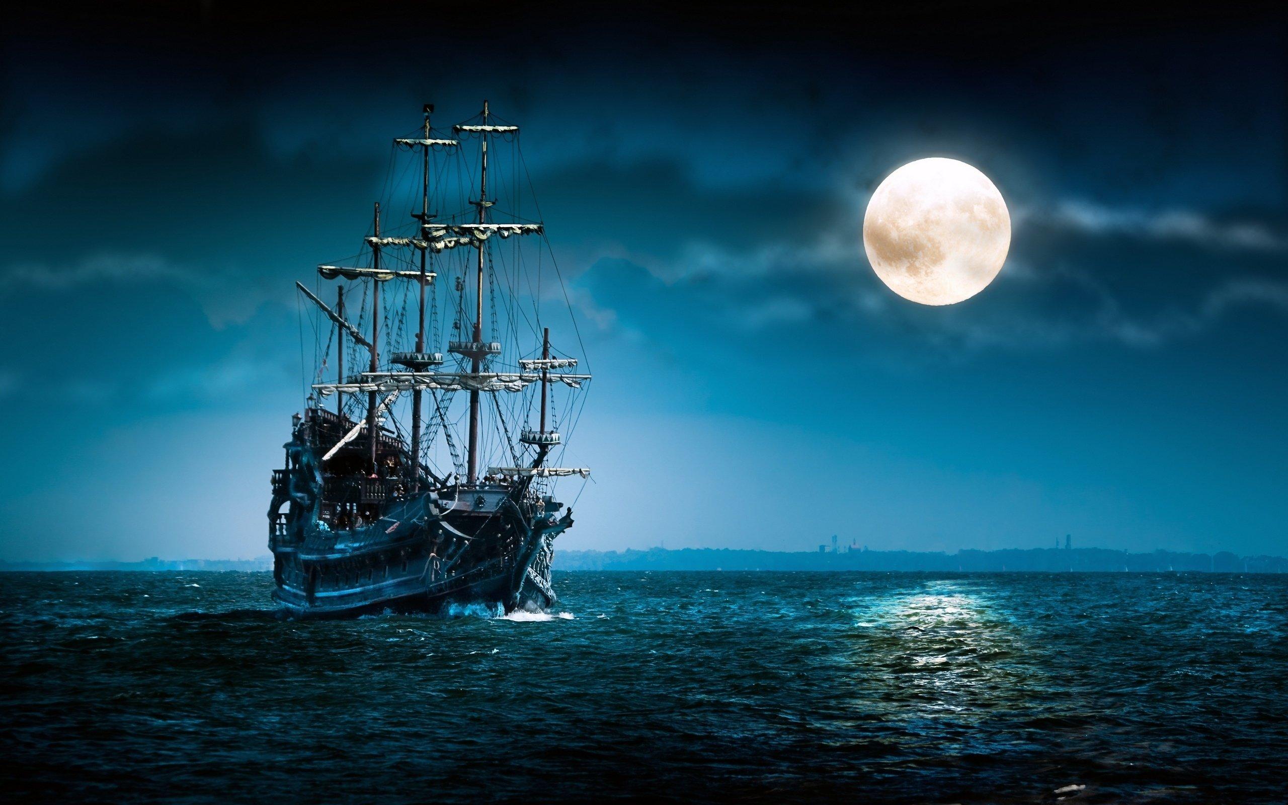 2560x1600 Sea Moon HD wallpaper