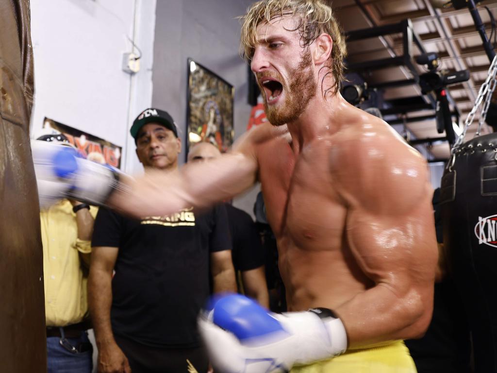 1024x768 Boxing Floyd Mayweather vs Logan Paul rules, YouTube star looks insane in training photo