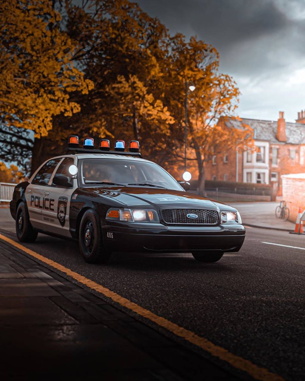 1024x1280 Ford Crown Victoria Wallpaper