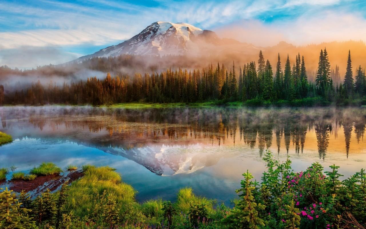 1280x800 Mount Rainier Foggy Day wallpaper. Mount Rainier Foggy Day