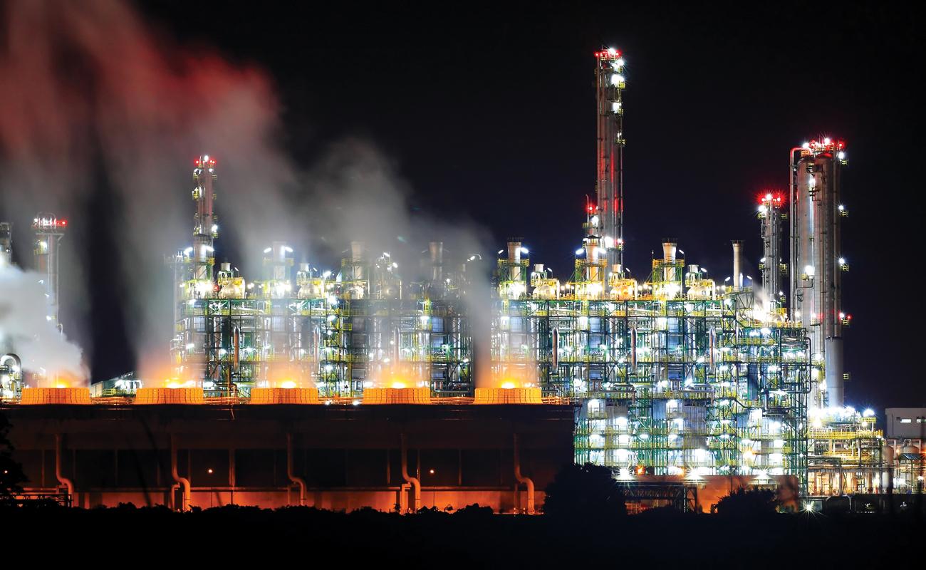 1300x800 Petrochemical report: Waiting for demand. Global Trade Review (GTR)