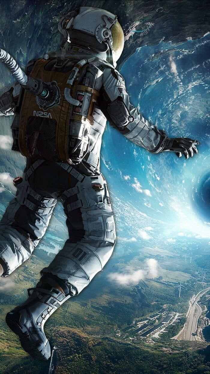 700x1244 Cool Astronaut Wallpaper