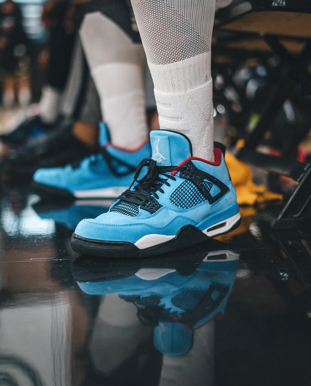 1080x1342 Jordan Retro 4 Travis Scott Wallpaper