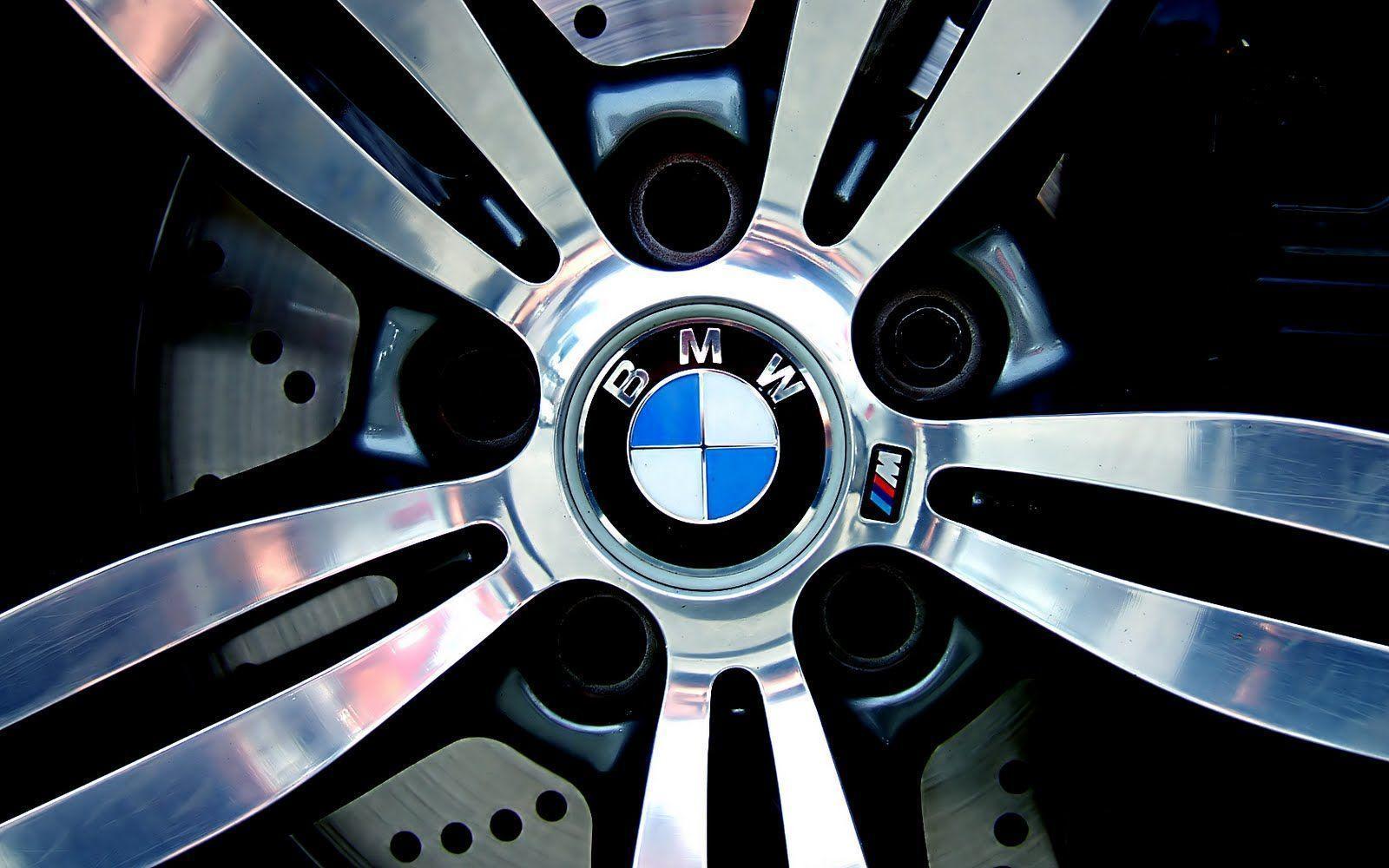 1600x1000 BMW M Wallpaper