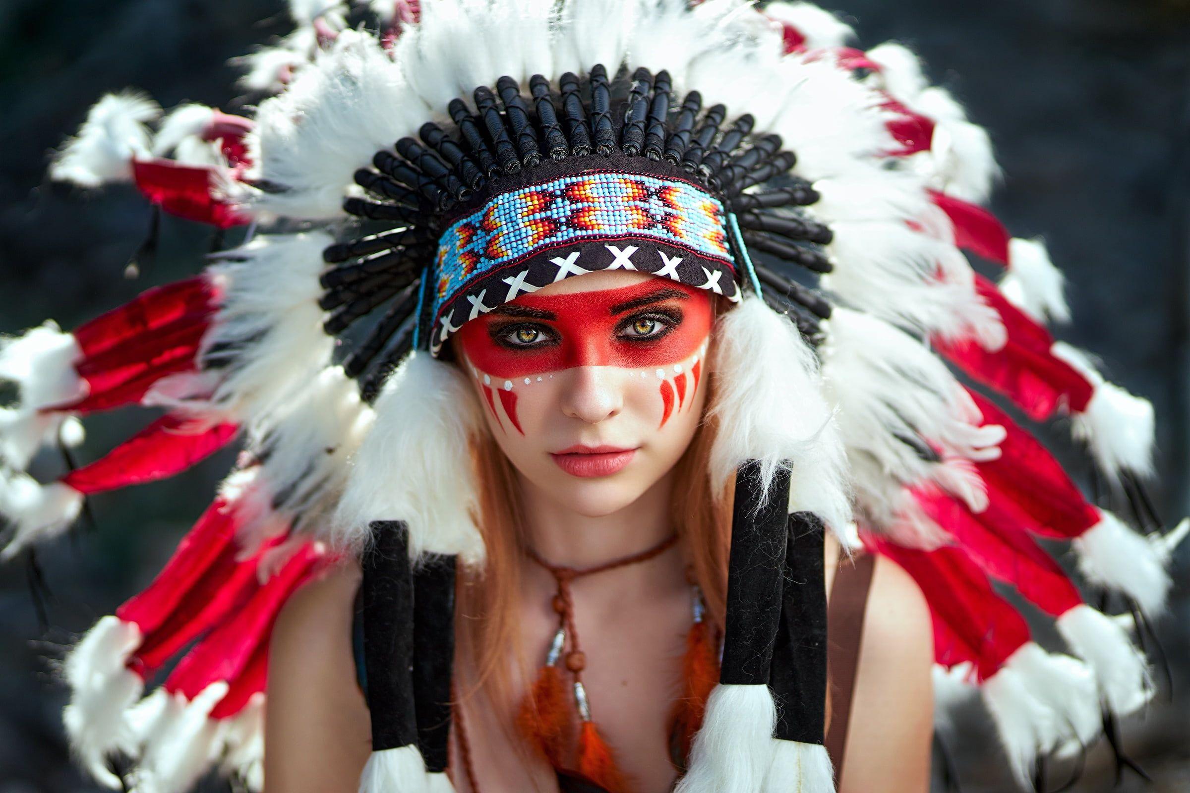 2400x1600 Women Native American #Face #Girl #Headdress #Lipstick #Model #Woman P #wallpaper #hdwallpap. Native american clothing, Headdress, Native american wallpaper