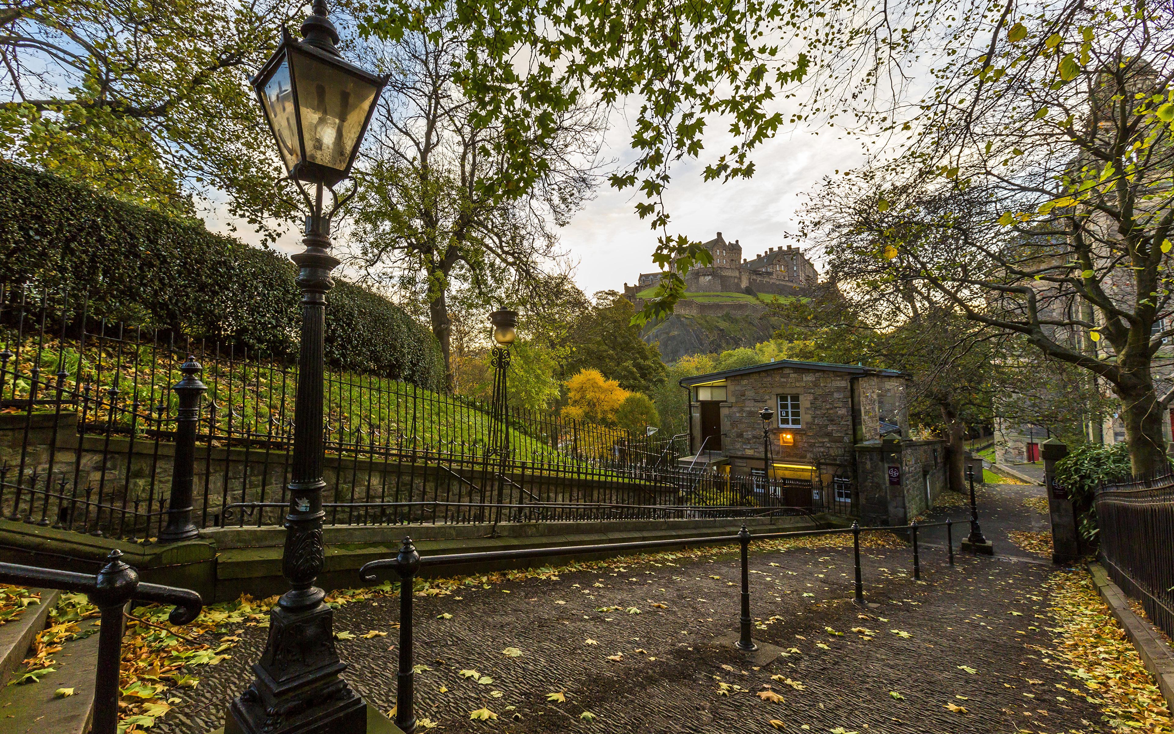 3840x2400 image Edinburgh Scotland Old Town Autumn Fence Street 3840x2400