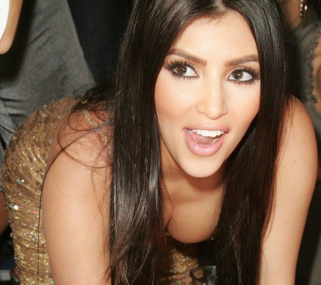 1024x912 Hot Kim Kardashian Wallpaper Young Kim K