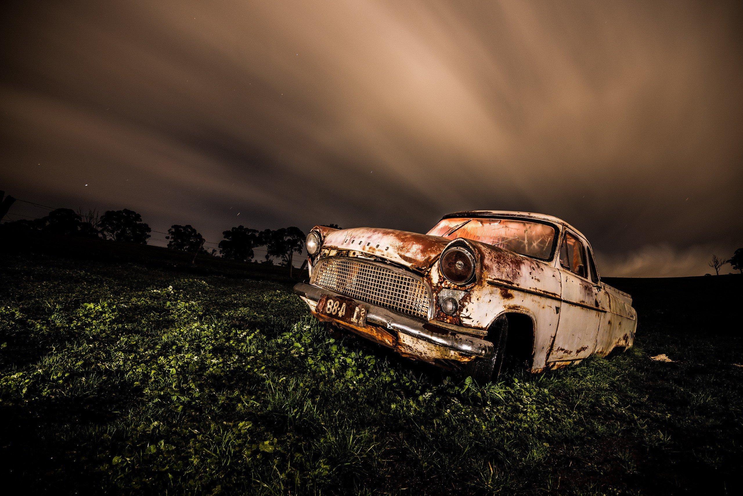 2560x1709 Wrecked Vintage Car Wallpaper, HD Cars