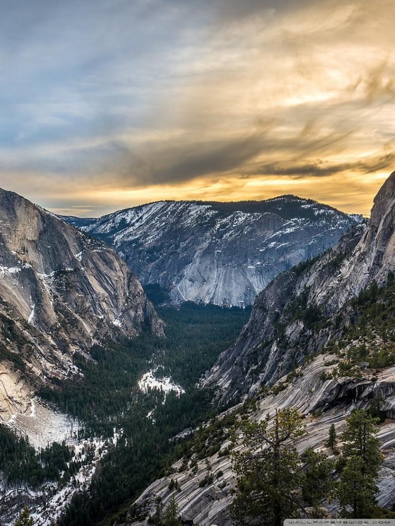 768x1024 Rocky Mountains iPhone Wallpaper