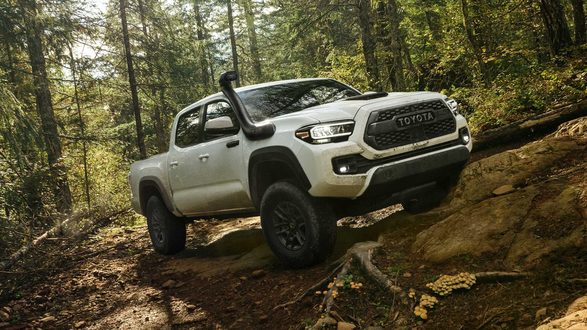 2048x1152 Toyota Tacoma Trd Off Road HD Wallpaper