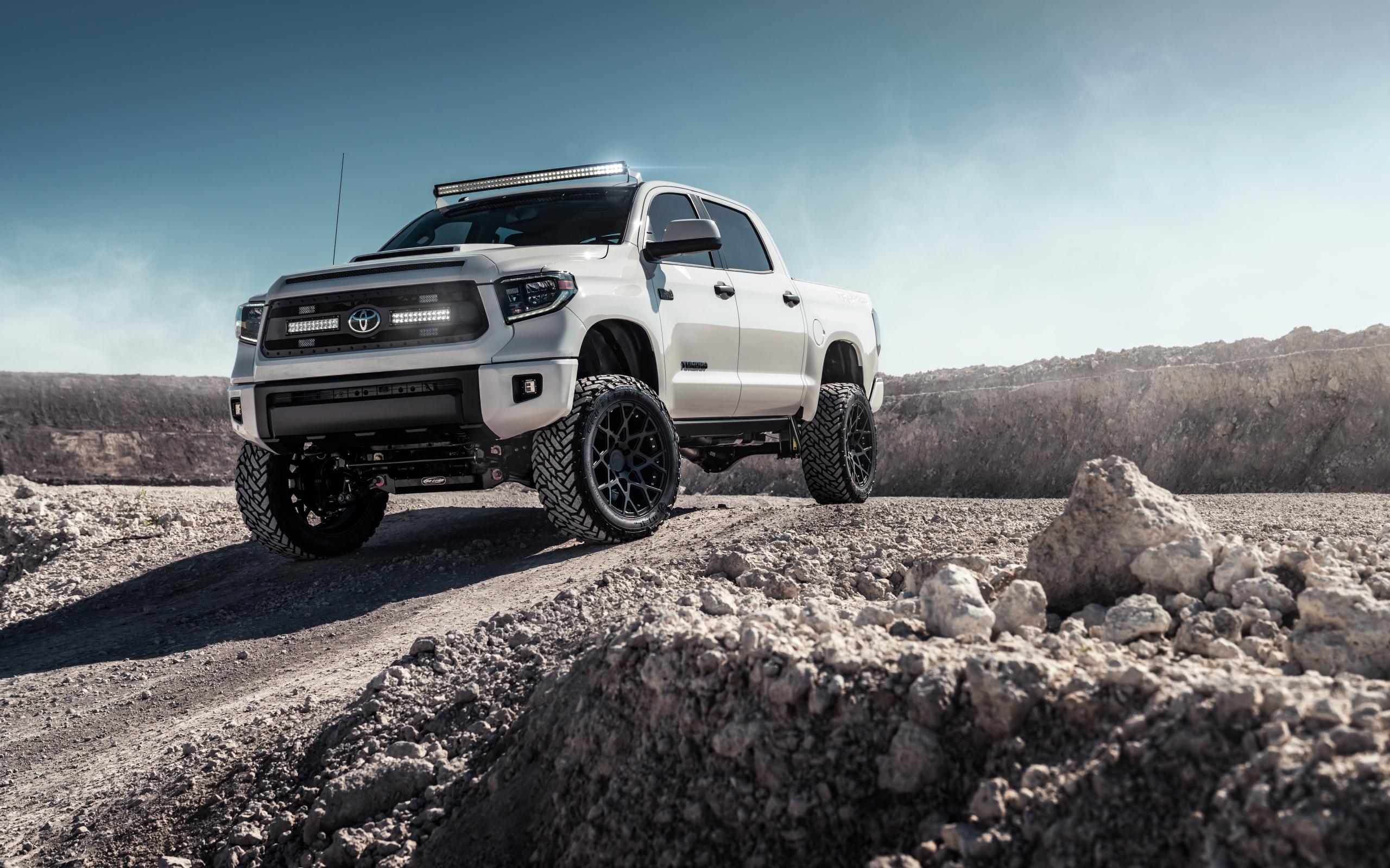 2560x1600 Car, Pickup, Toyota, Toyota Tundra, White Wallpaper & Background Image