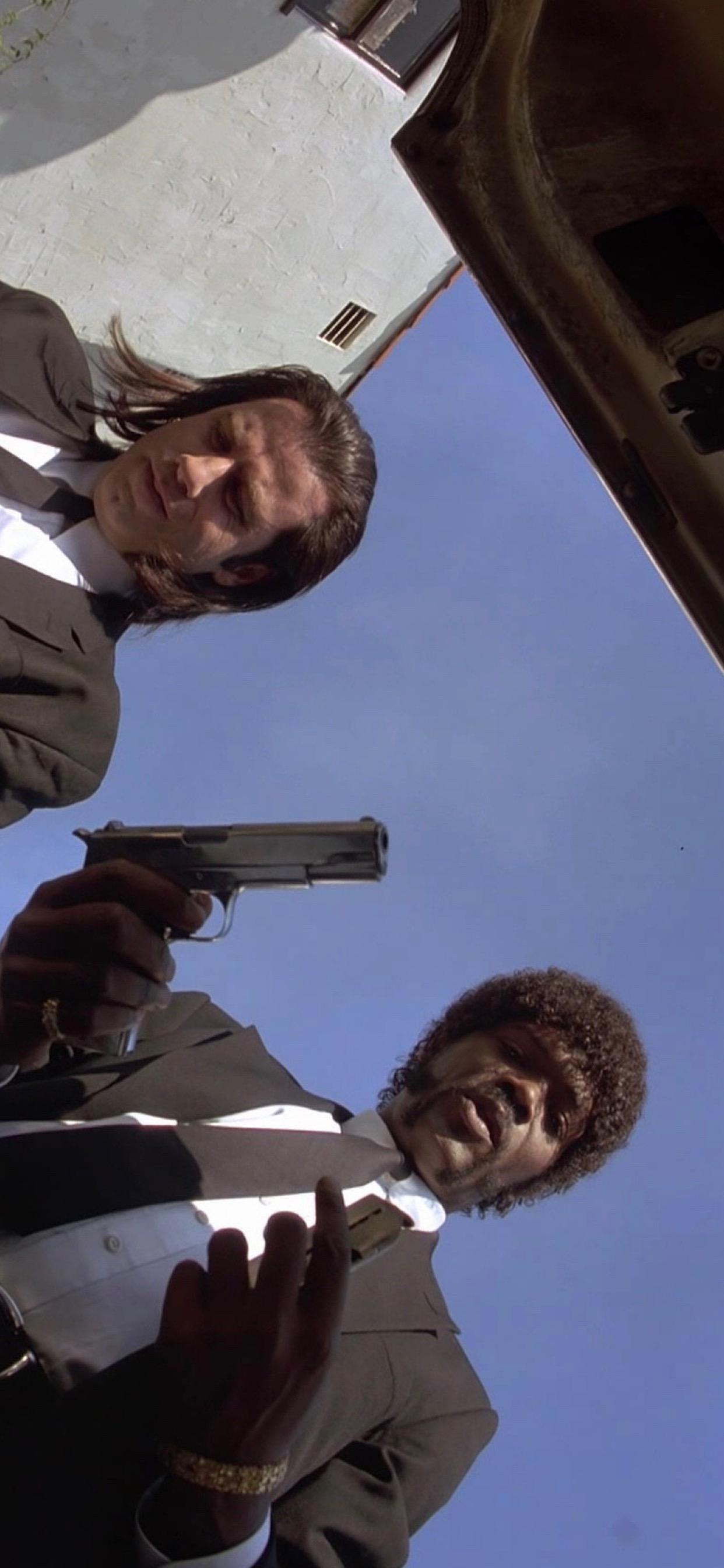 1242x2688 Here's a wallpaper I made for Pulp Fiction