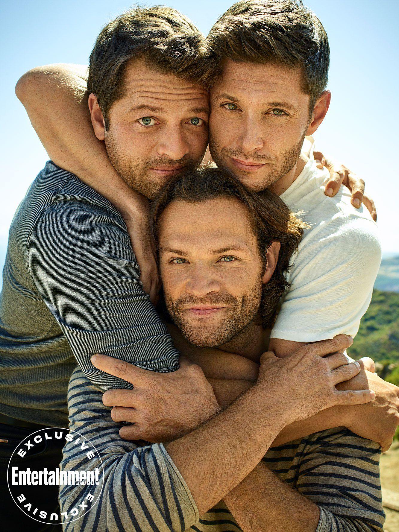 1333x1778 Misha Collins And Jensen Ackles Wallpaper