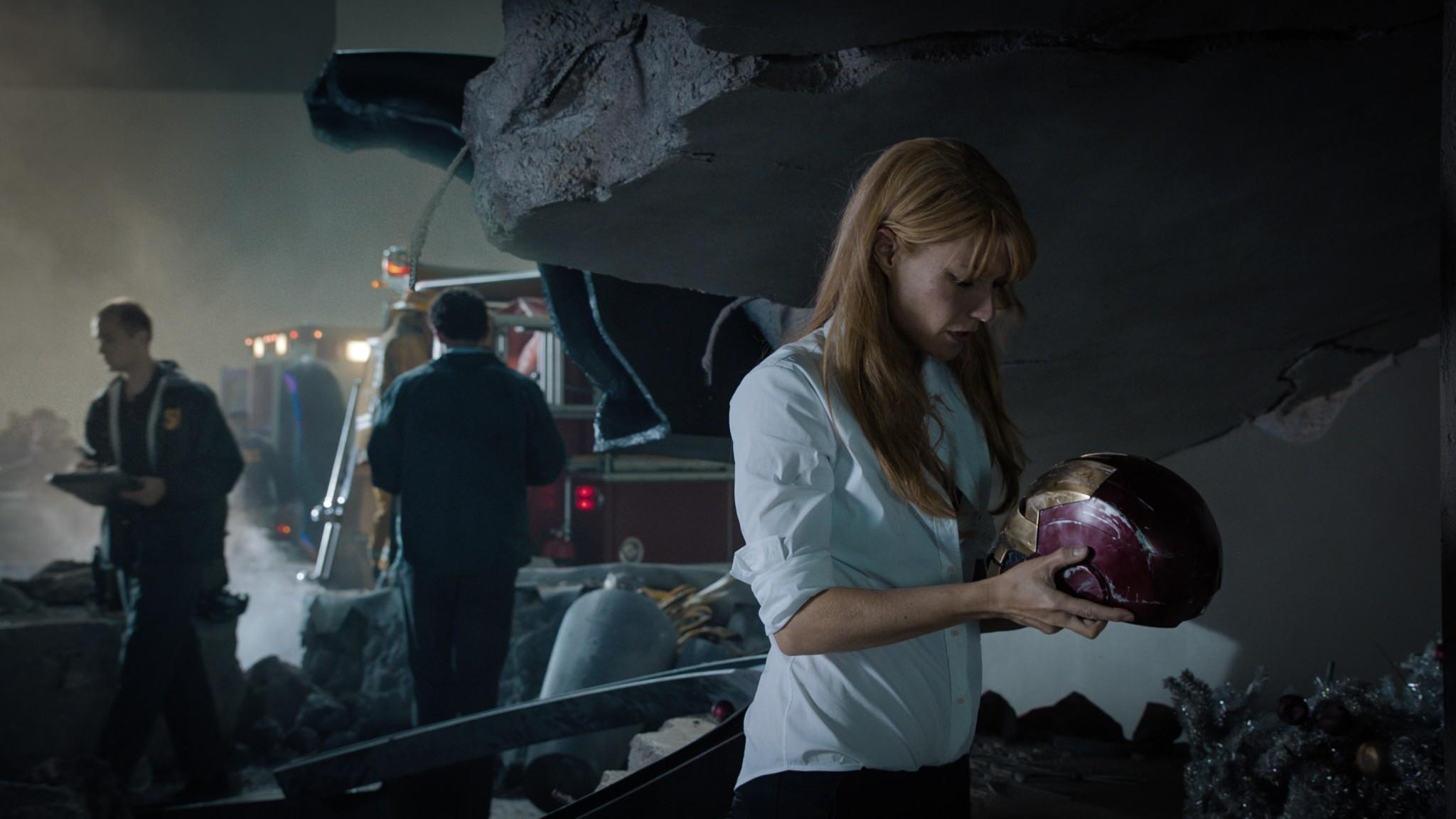 2048x1152 iron man gwyneth paltrow pepper potts iron man 3 2048x1152 wallpaper High Quality Wallpaper, High Definition Wallpaper