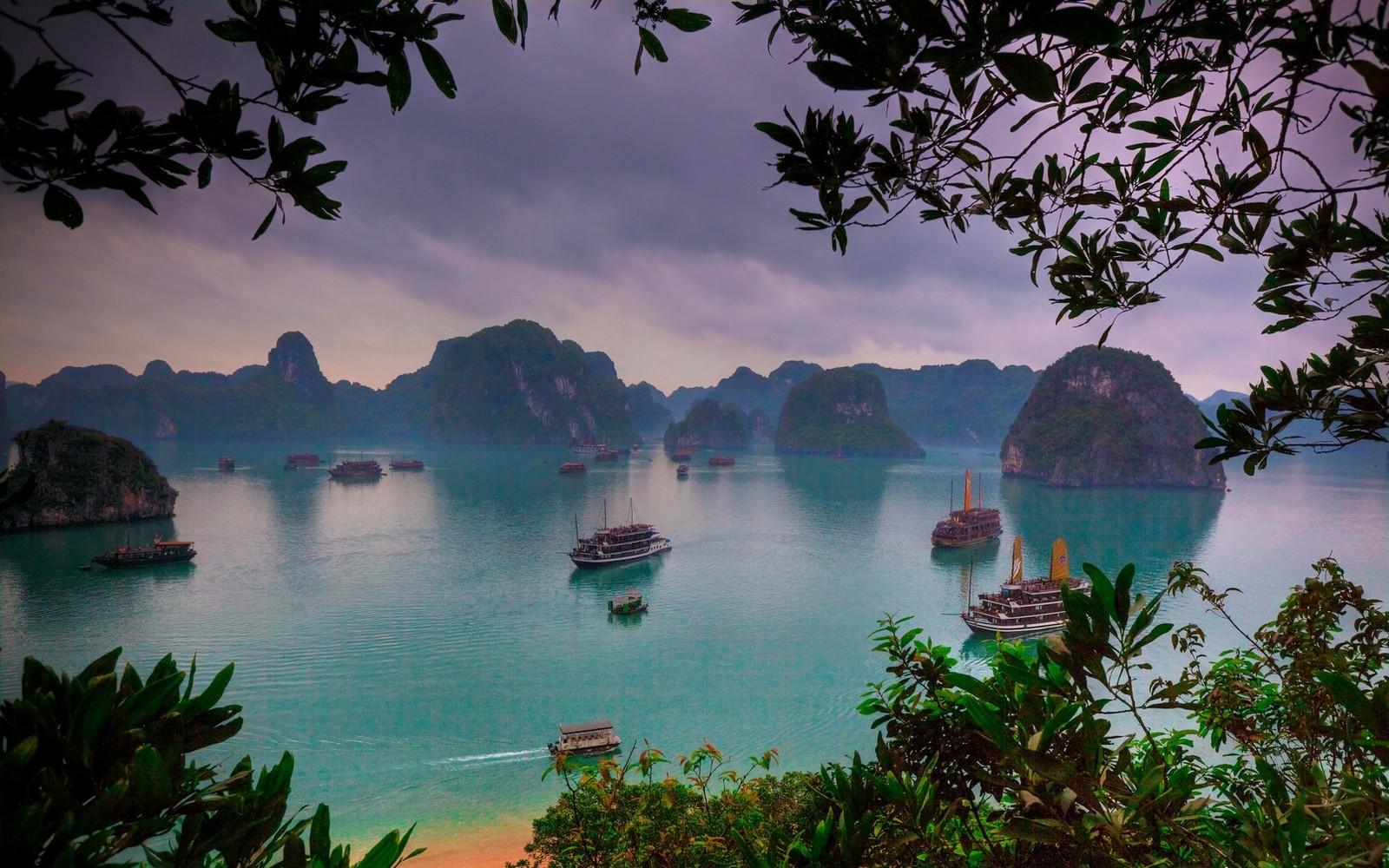 1600x1000 Landscape Ha Long Bay Vietnam Nature Sea Ship Tropical Beach Island Mountains Trees Morning Wallpaper:1600x1000