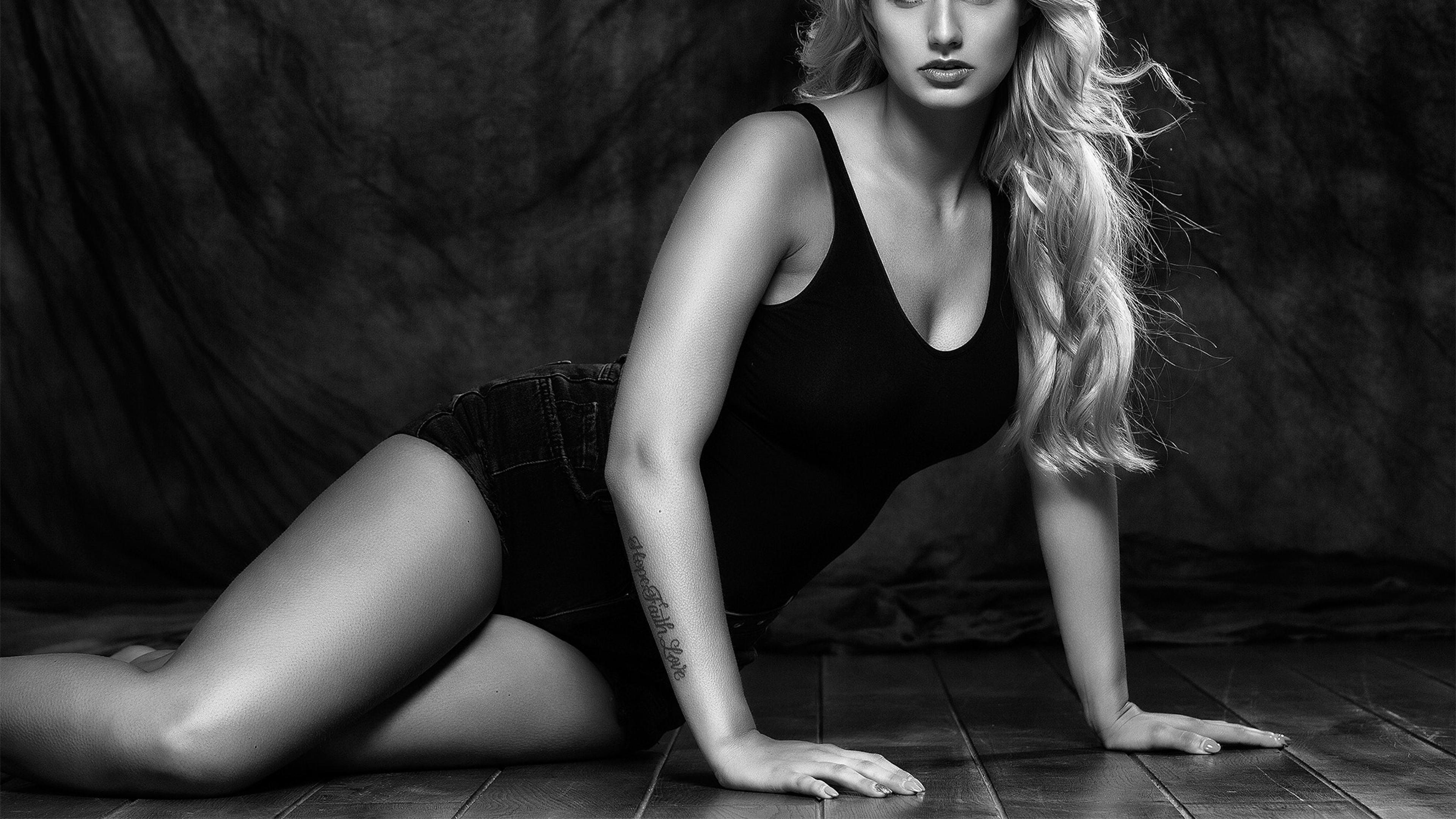 3840x2160 blonde Women Monochrome 4K Wallpaper, HD Girls 4K Wallpaper, Image, Photo and Background