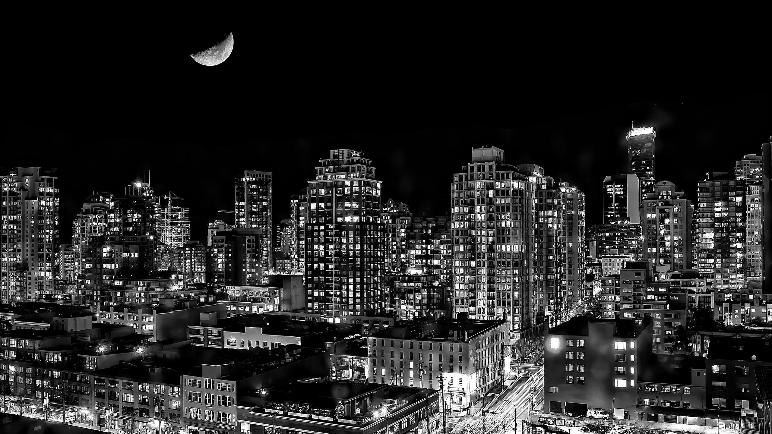 2560x1440 A city that doesn't sleep [Wallpaper]
