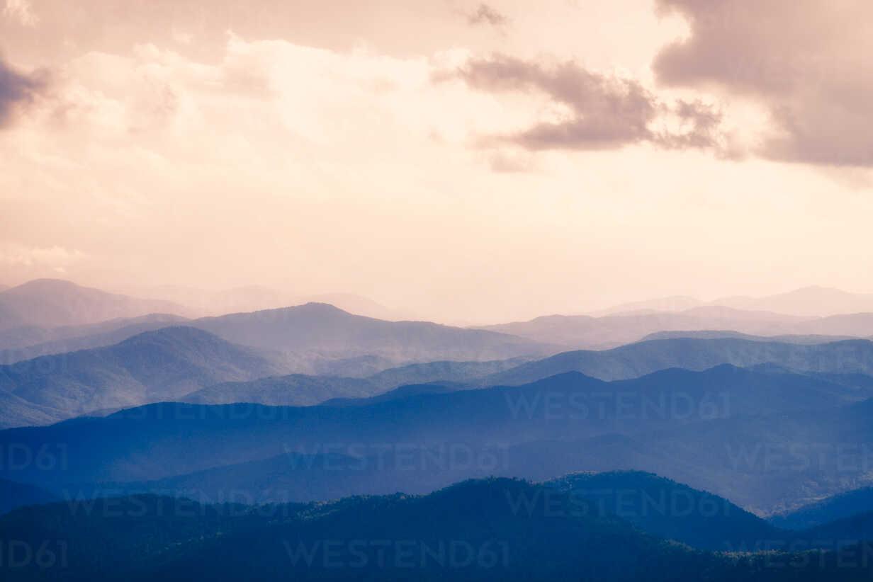1232x822 USA, Virginia, Blue Ridge Mountains at twilight
