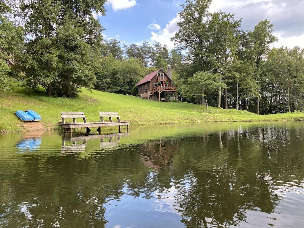 1024x768 Cottage on a private lake in the Blue Ridge Mountains of Virginia