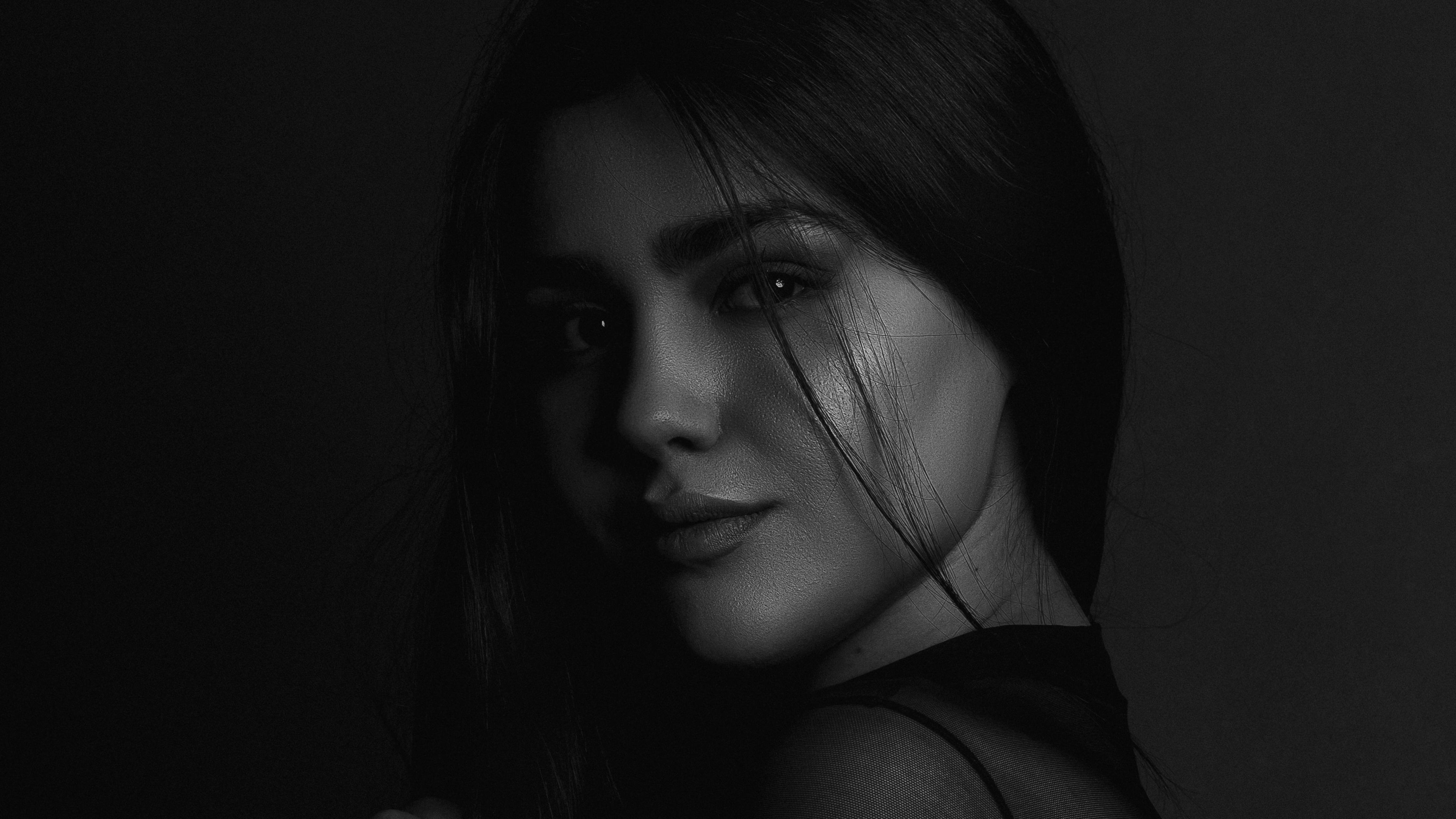 4480x2520 Beautiful Girl Wallpaper 4K, Woman, Monochrome, Dark Background, Portrait, Black Dark