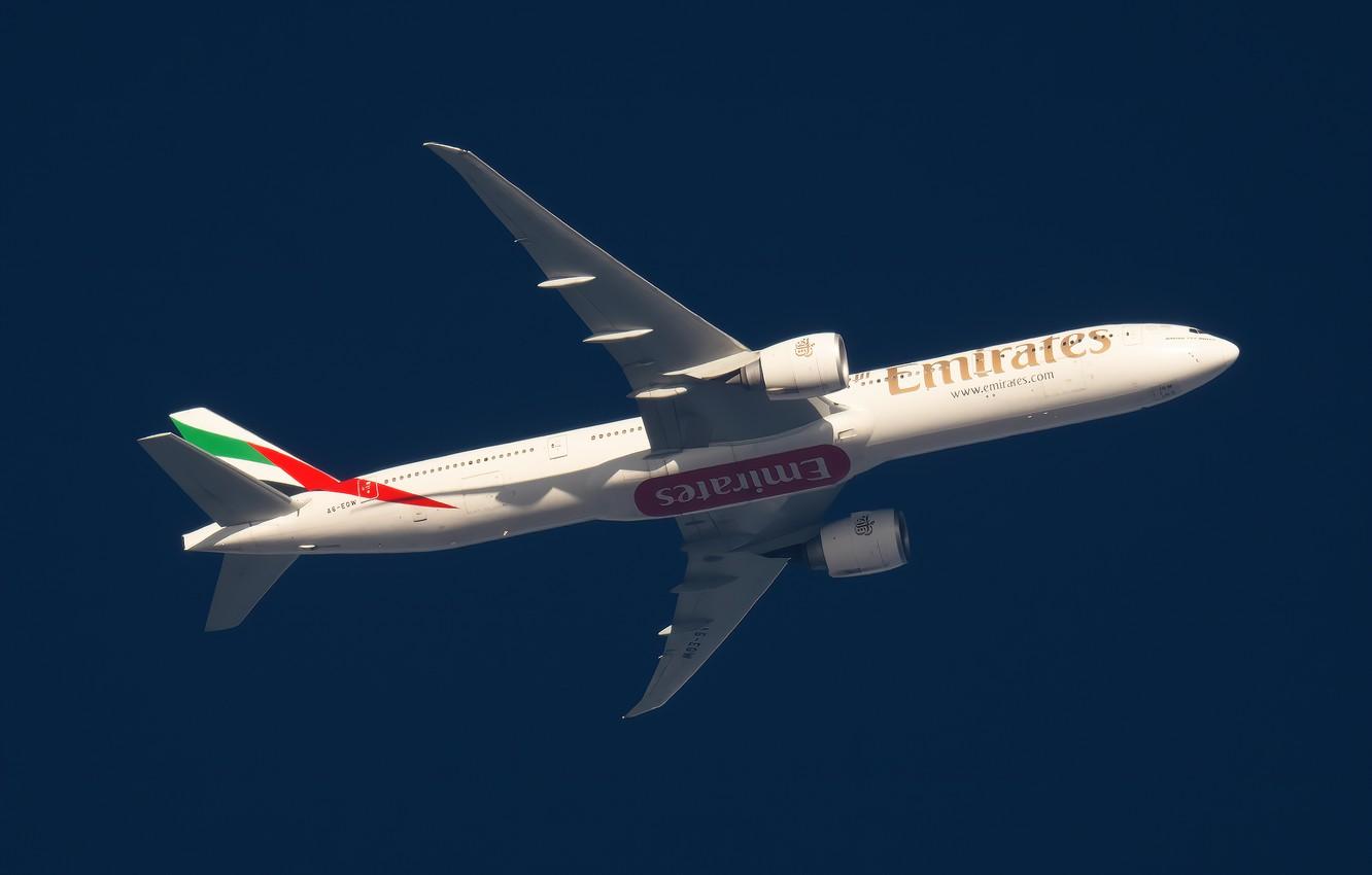 1332x850 Wallpaper The Plane, Boeing, Boeing Airliner, In Flight, Emirates Airlines, Boeing 777 300 Image For Desktop, Section авиация