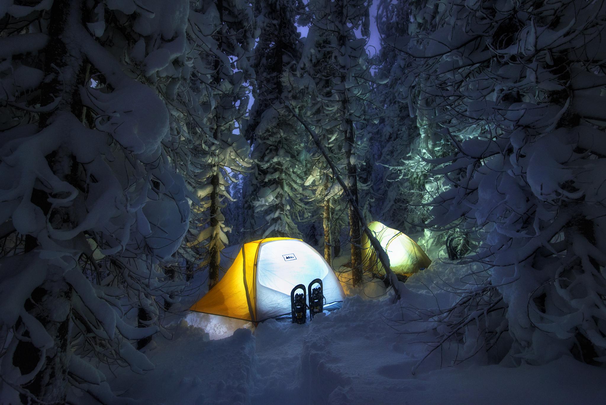 2048x1367 Photography Camping HD Wallpaper