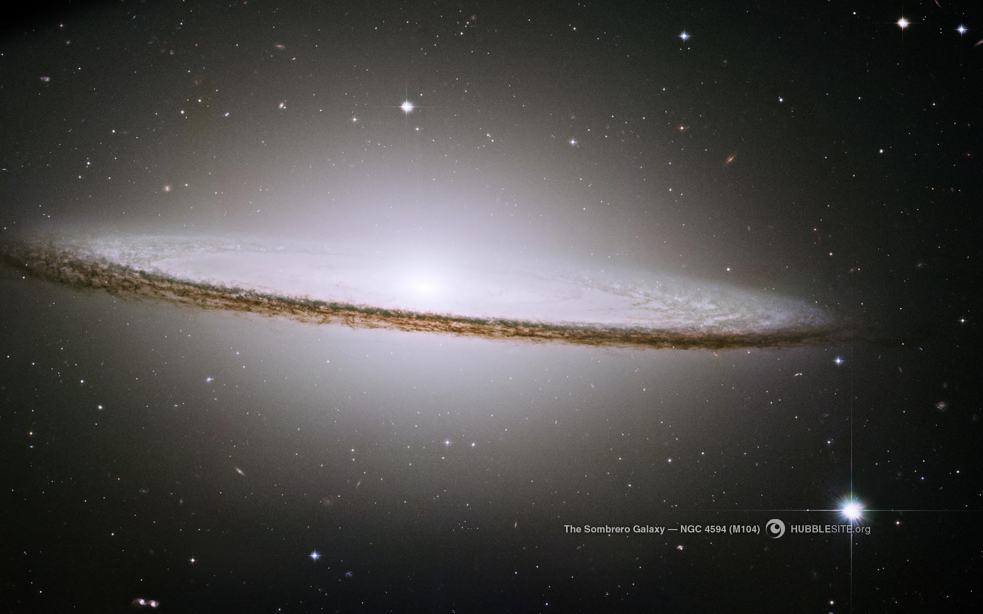 1920x1200 The Sombrero Galaxy Space Wallpaper