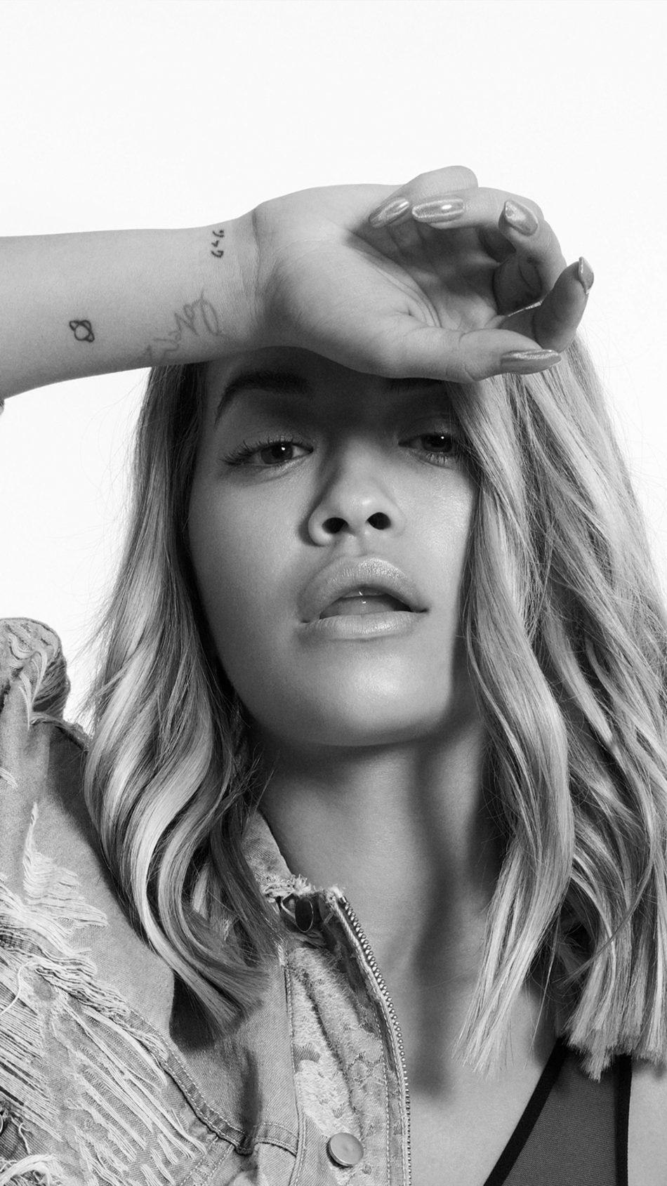 950x1689 Rita Ora 2020 Monochrome 4K Ultra HD Mobile Wallpaper