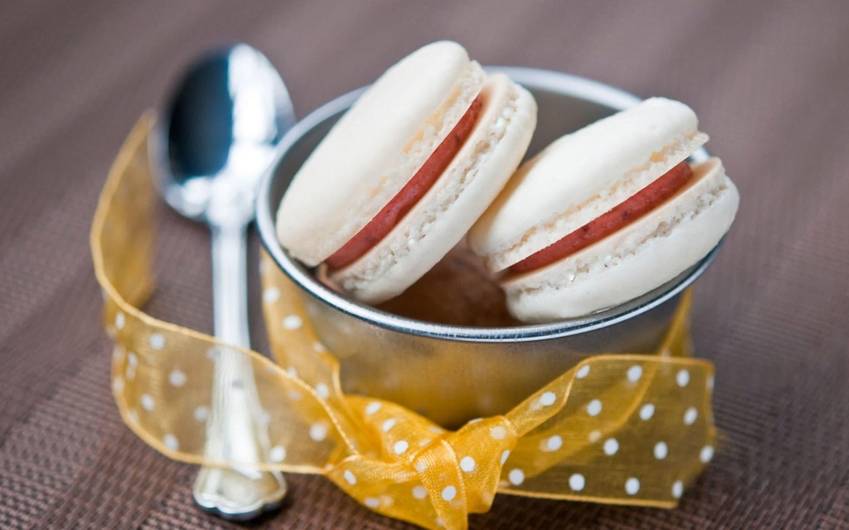 1680x1050 Food Sweet Cookies Macaron Cream Dessert Ribbon HD