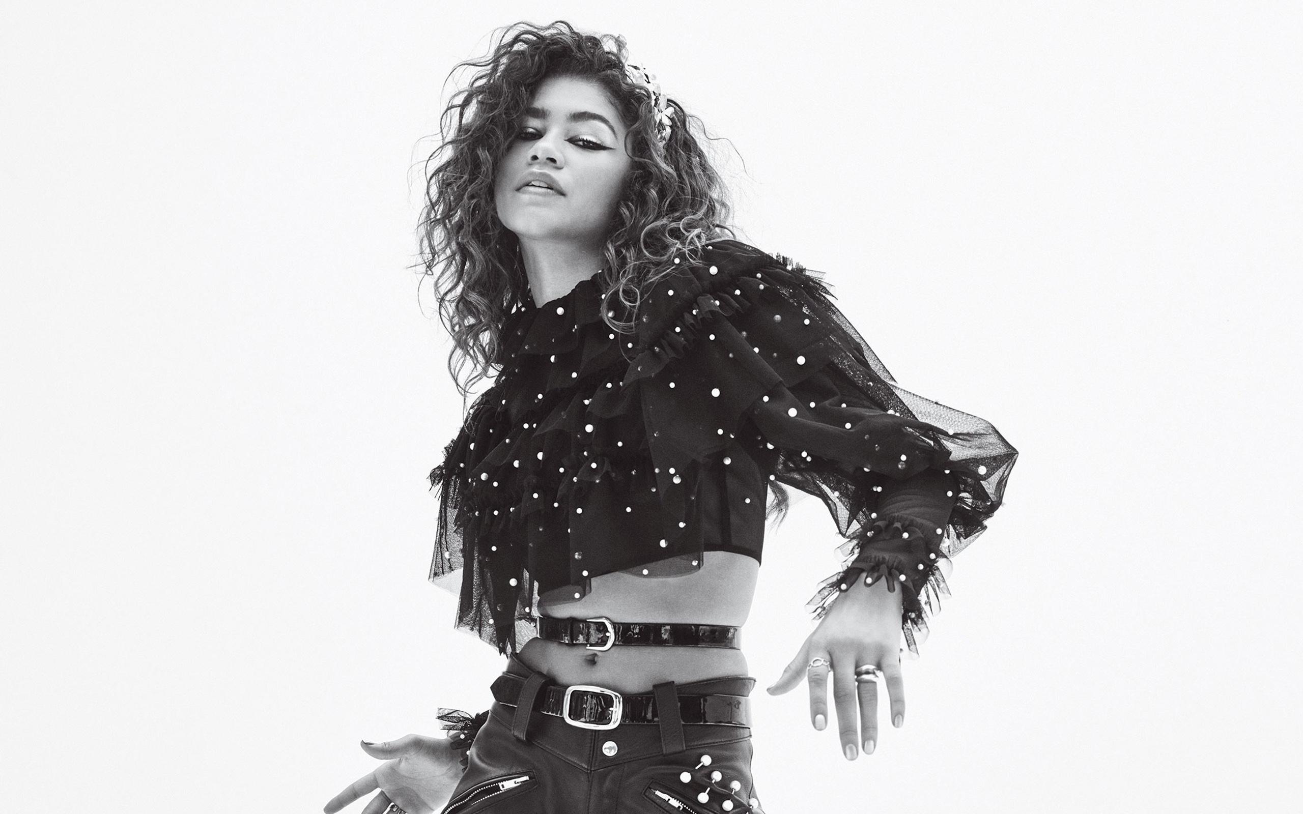2560x1600 Download wallpaper Zendaya, monochrome, portrait, american actress, photohoot, Zendaya Coleman for desktop with resolution 2560x1600. High Quality HD picture wallpaper