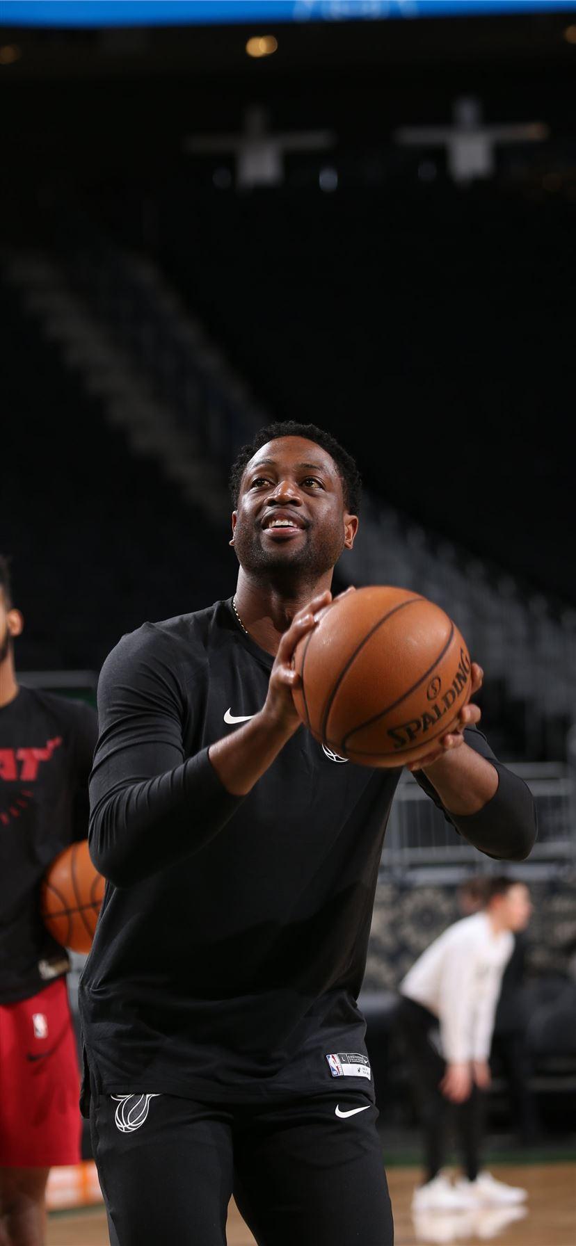 828x1792 Win or lose Wade savoring final NBA season iPhone 11 Wallpaper Free Download