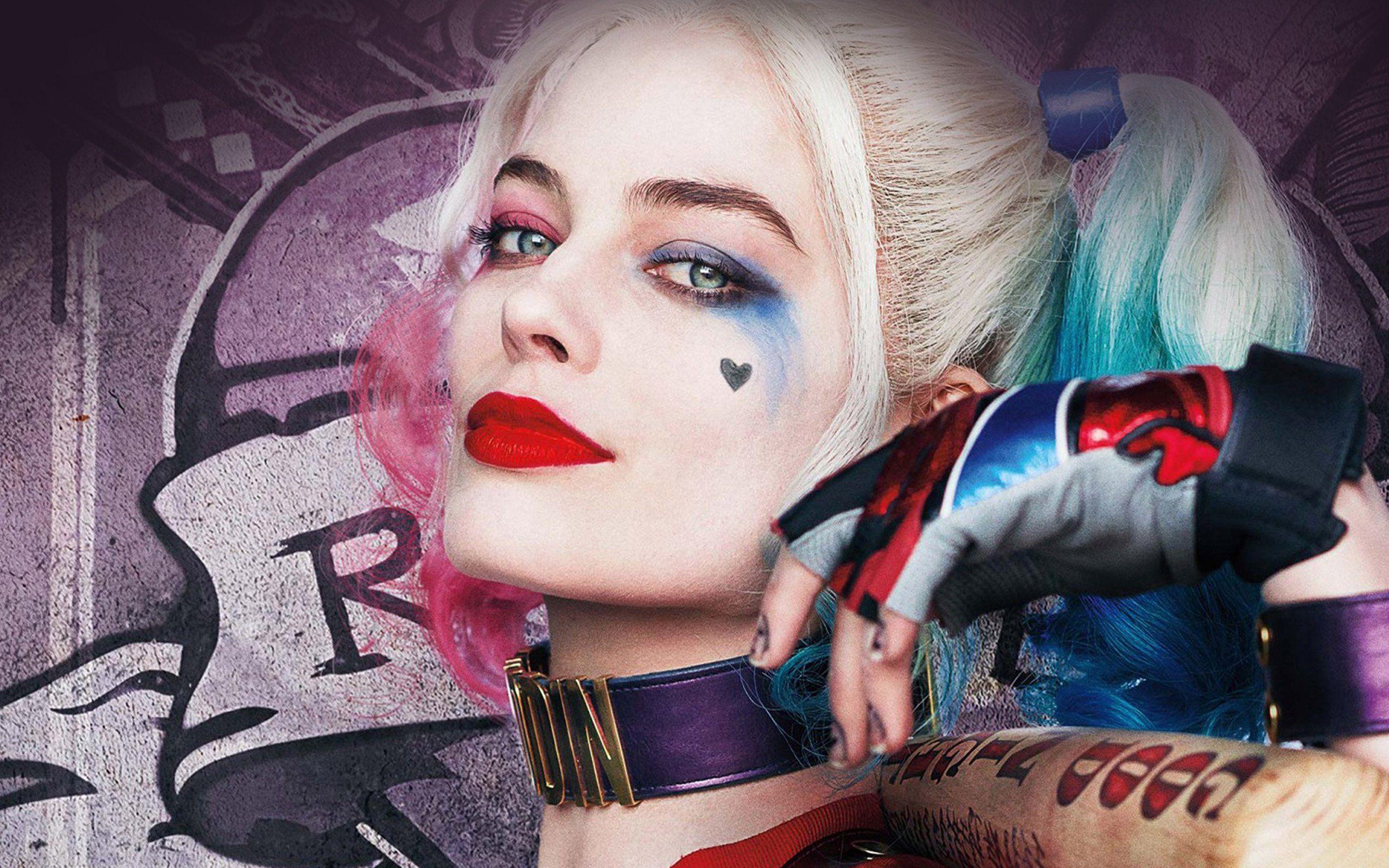 2560x1600 Harley Quinn Hero Girl Joker Suicide Squad Wallpaper