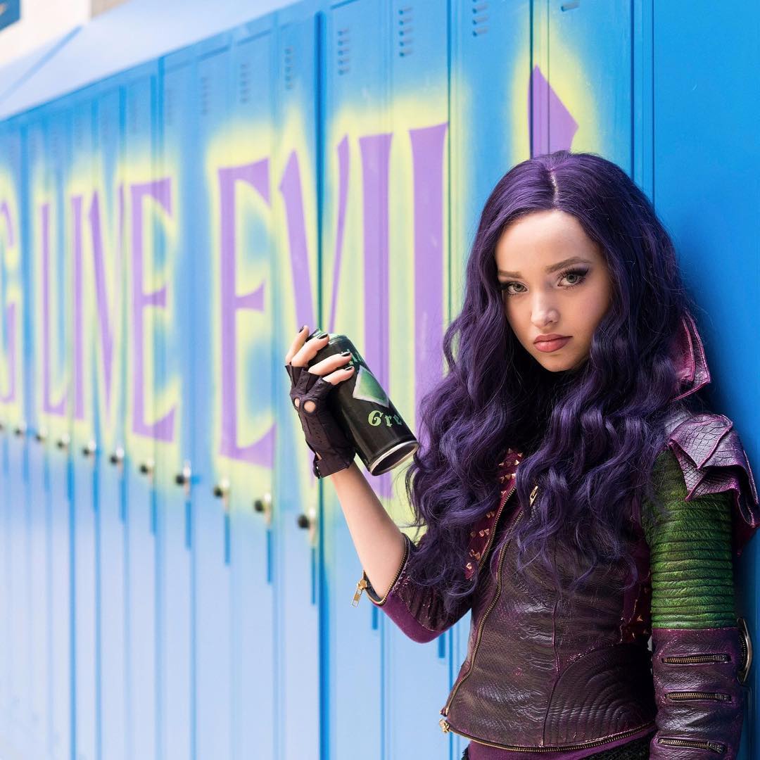 1080x1080 Descendants Wallpaper Mal And Evie
