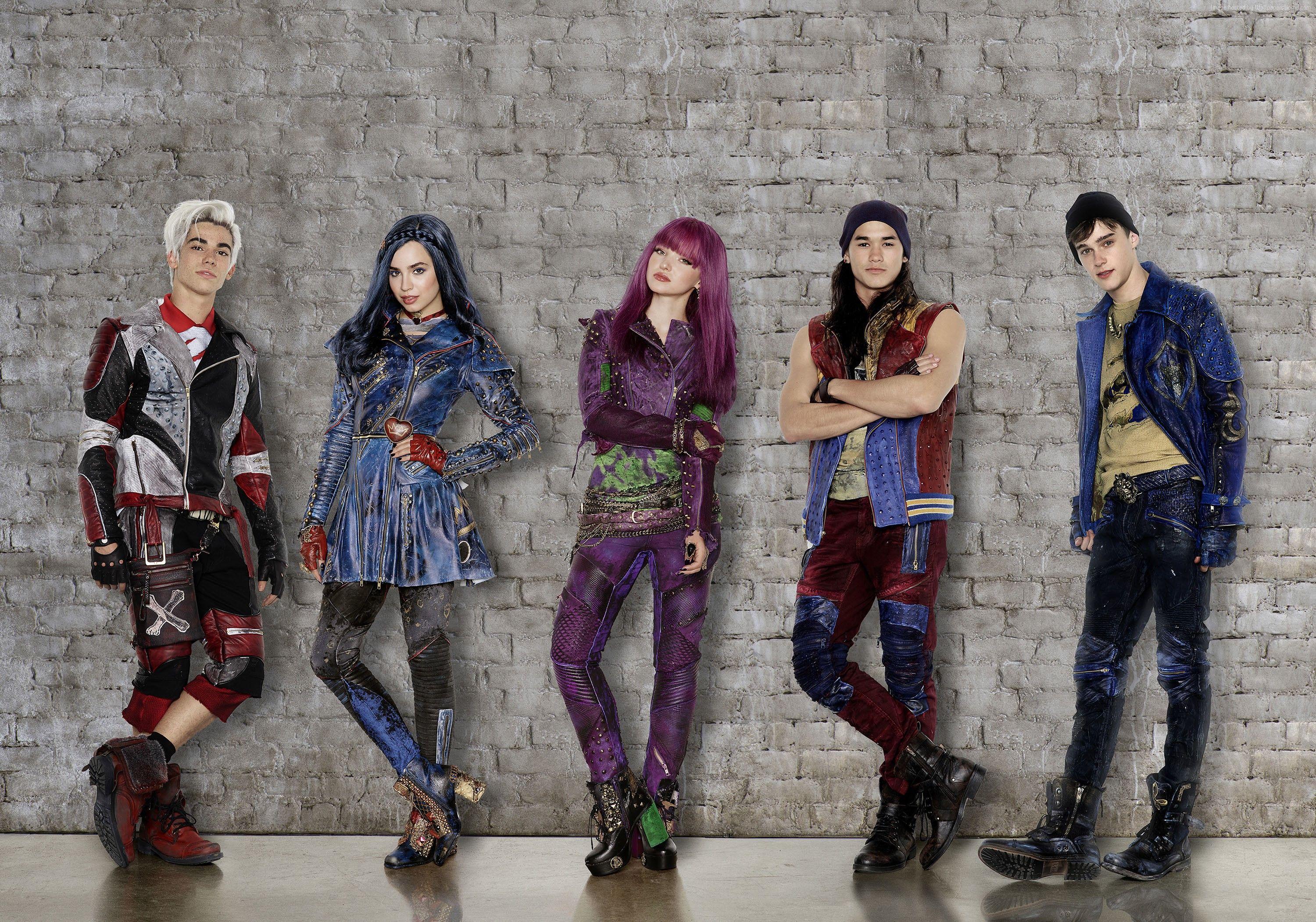 3000x2102 Descendants 2 Wallpaper