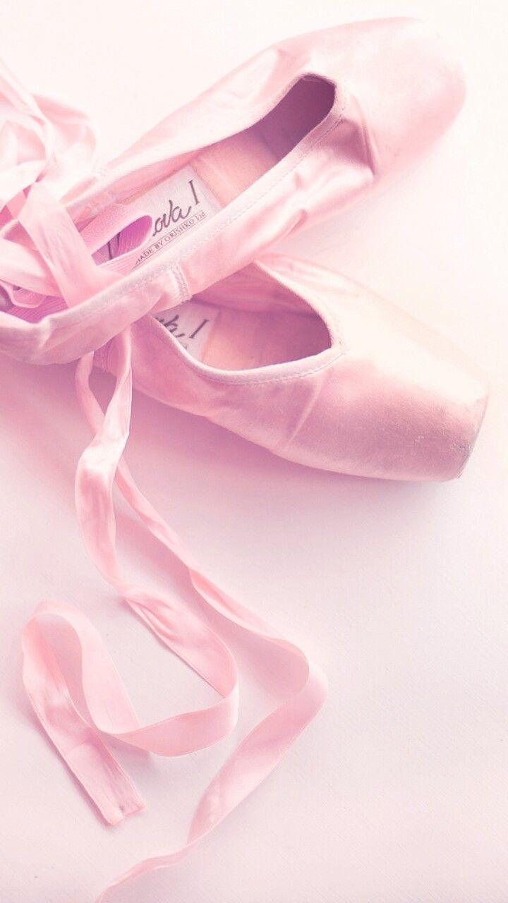 720x1280 Ballerina Shoes Wallpaper