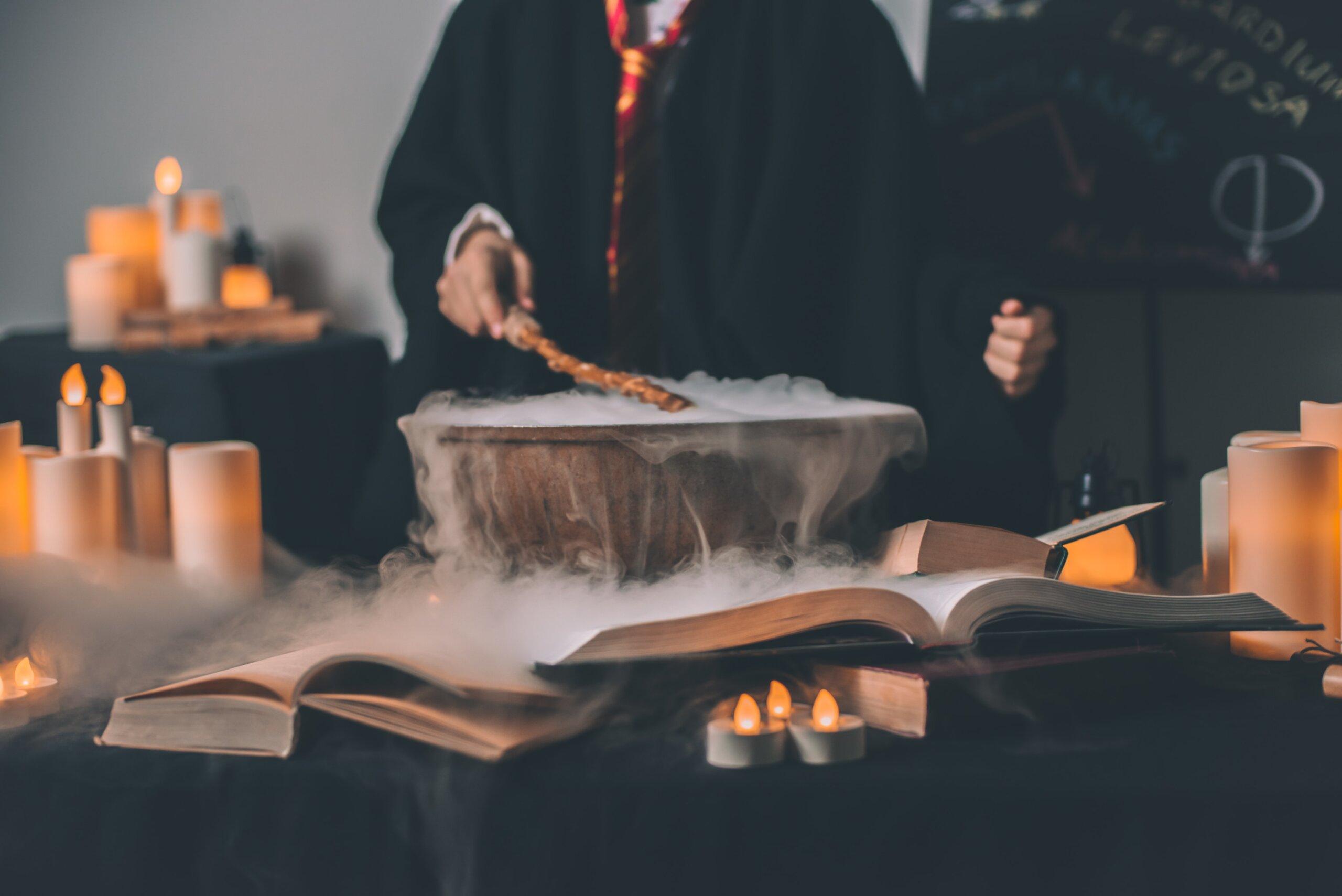 2560x1709 Harry Potter iOS 14 Aesthetic Guide: Apps, Wallpaper, Icon & More