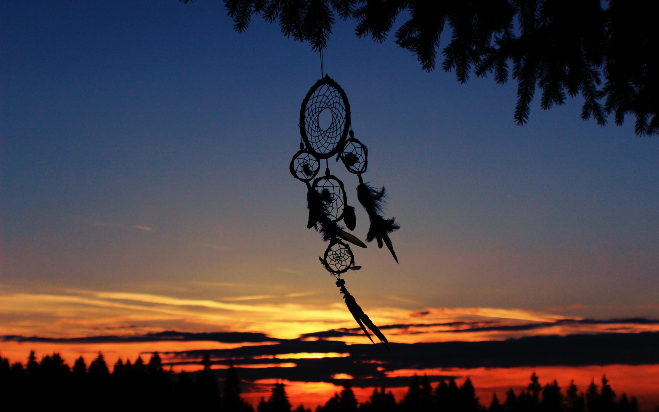 2560x1600 Dreamcatcher Wallpaper HD
