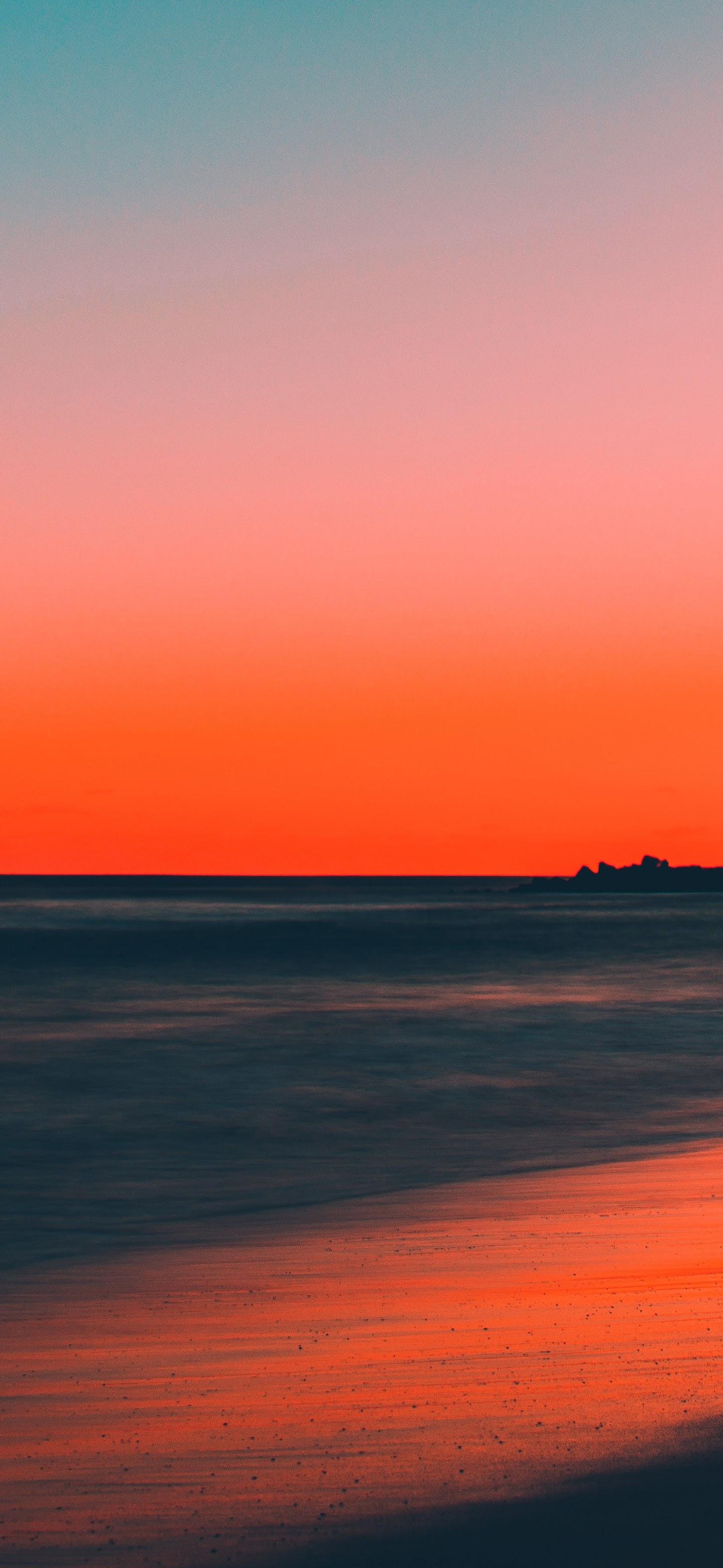 1440x3120 Sunset Beach Sea Horizon Scenery 8K Wallpaper