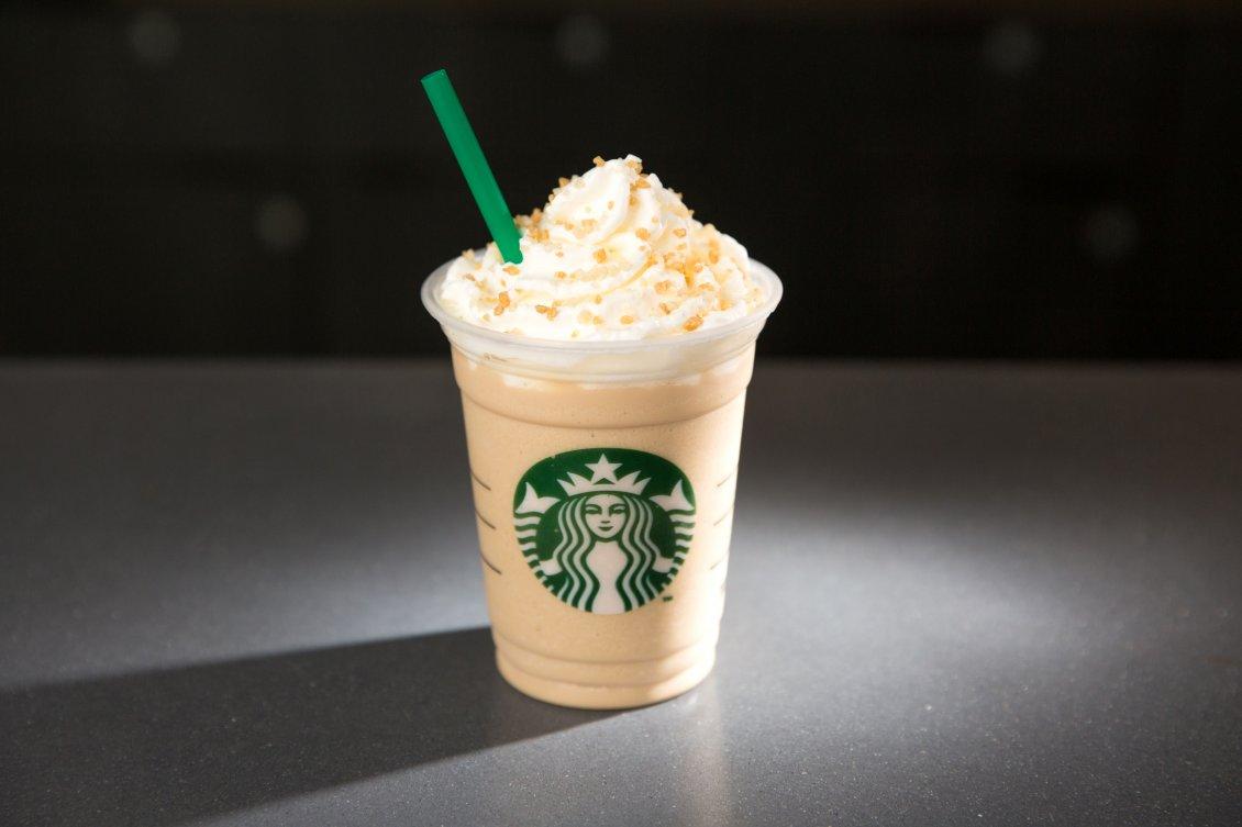 1130x753 Delicious cream coffee from Starbucks