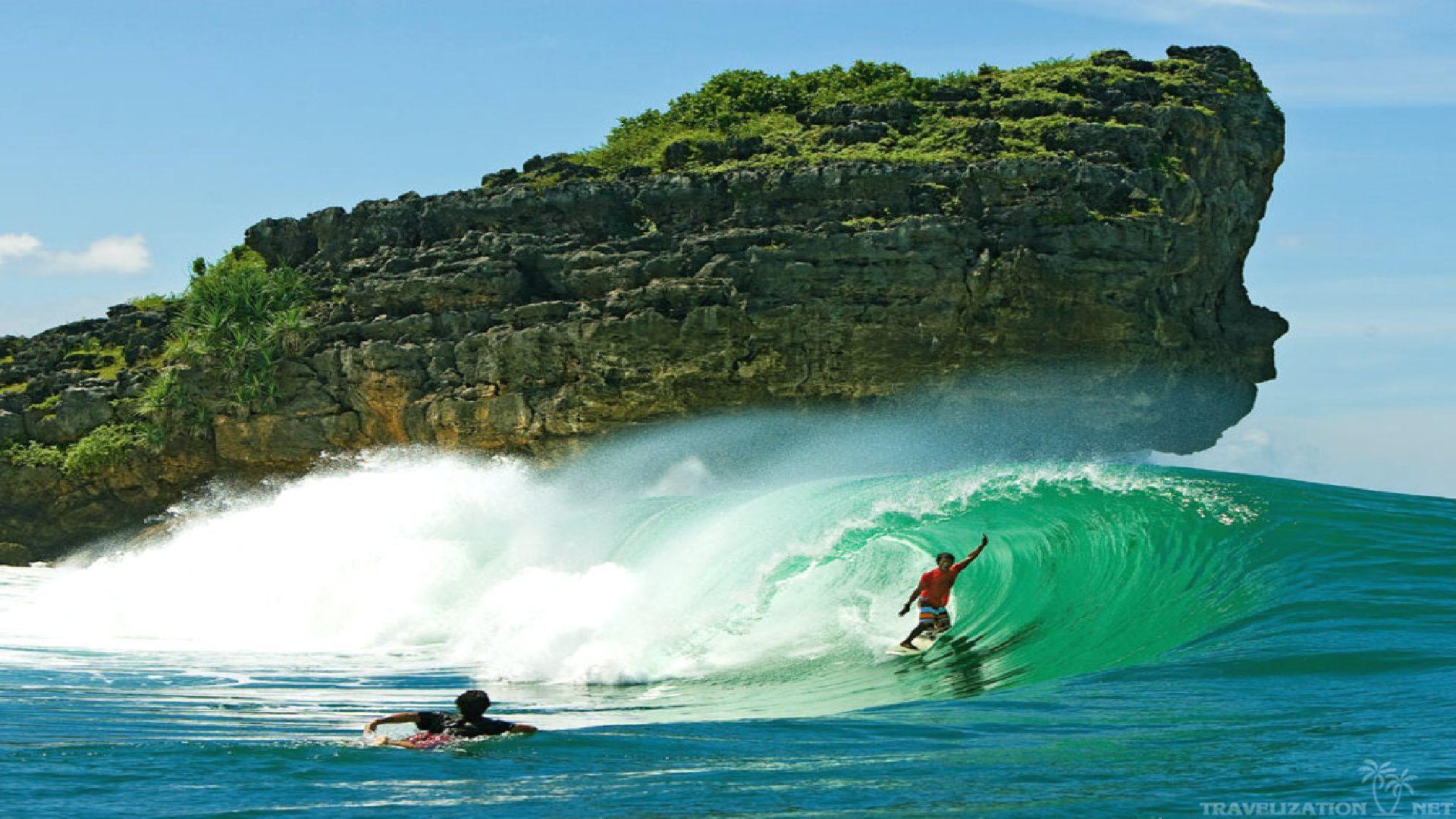 1920x1080 Surfing Phone Wallpaper