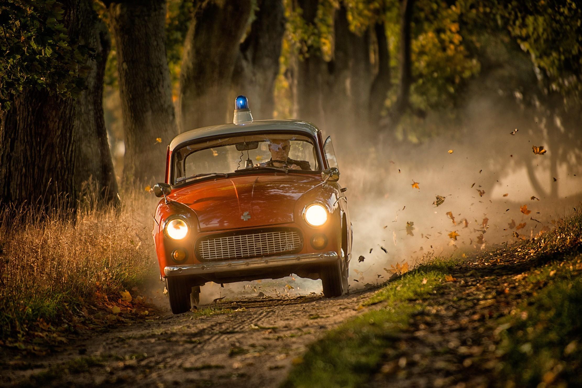 2222x1483 Police Car Wallpaper Background