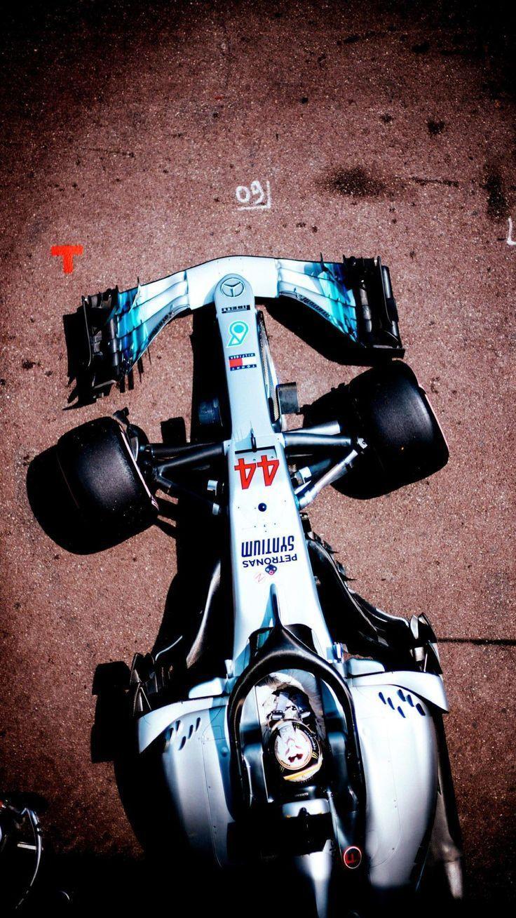 736x1308 AMG Petronas iPhone Wallpaper
