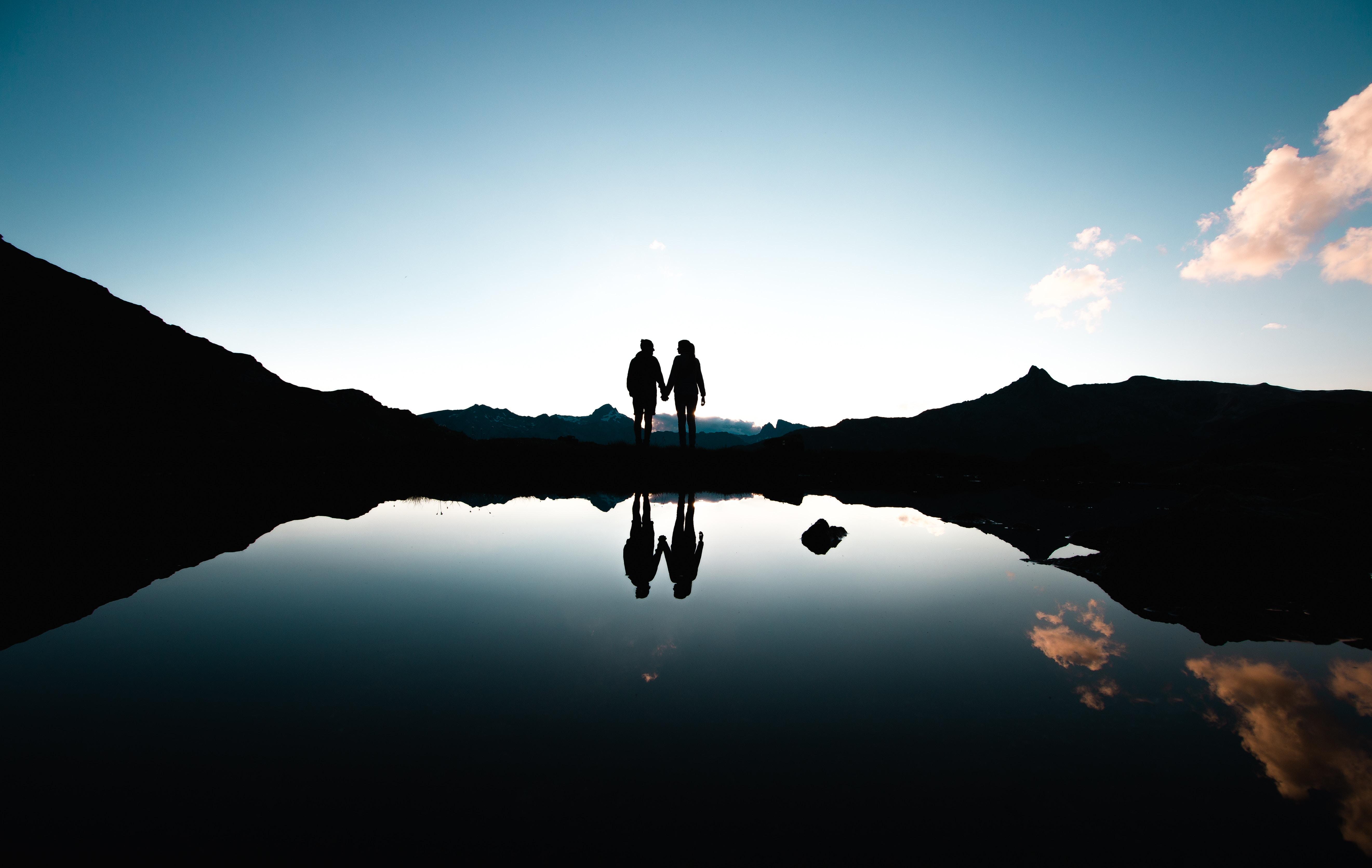 5282x3344 Couple Wallpaper 4K, Silhouette, Together, Holding hands, Romantic, Nature