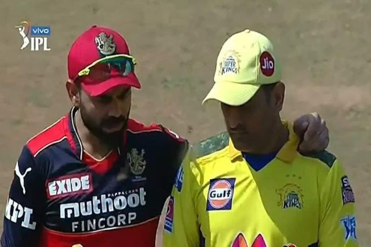 1200x800 MS Dhoni Virat Kohli Bromance At Toss Ahead Of CSK Vs RCB IPL 2021 Game Is Going Viral. Dhoni Vs Kohli. El Classico. CSK Vs RCB Toss