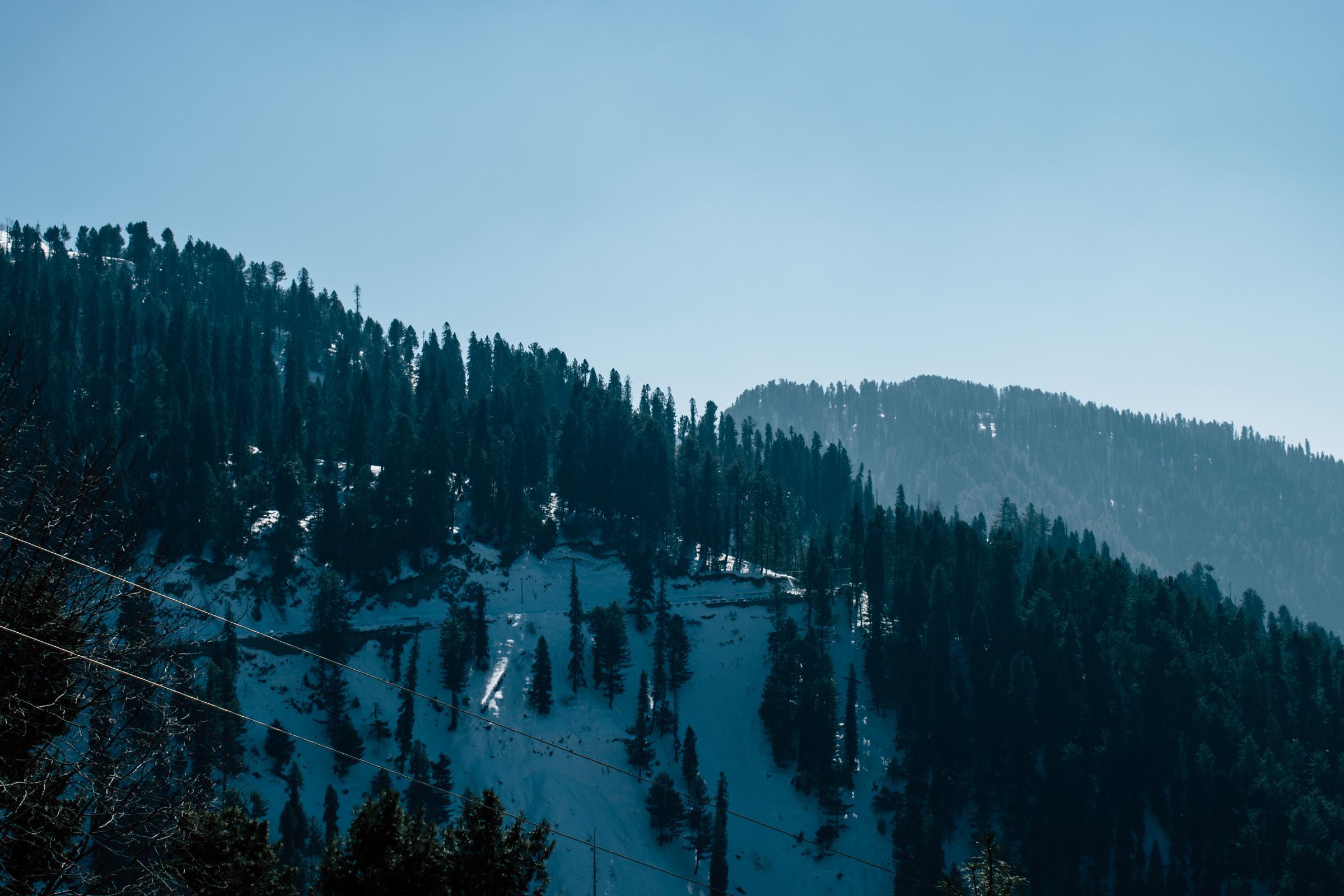 2400x1600 Snow Mountain Picture 22. Download Free